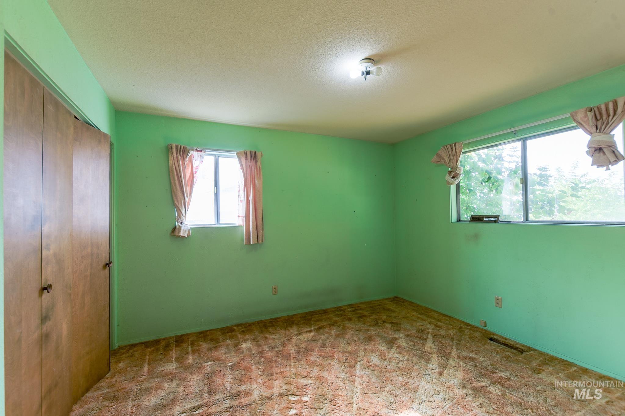 1829 Powers Ave. Property Photo 27