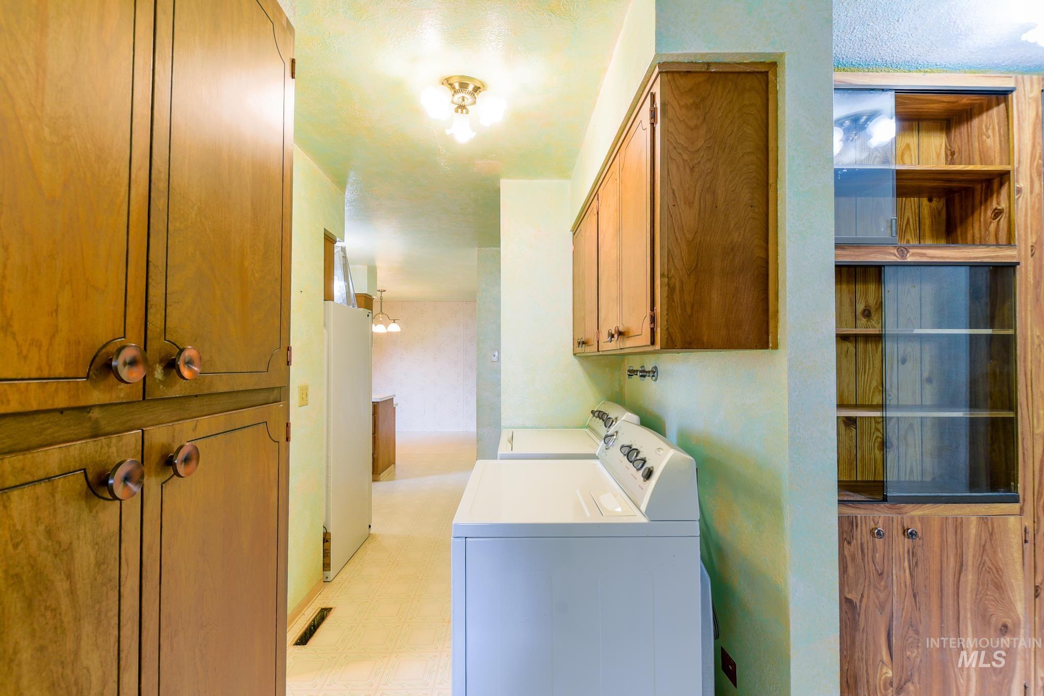 1829 Powers Ave. Property Photo 29