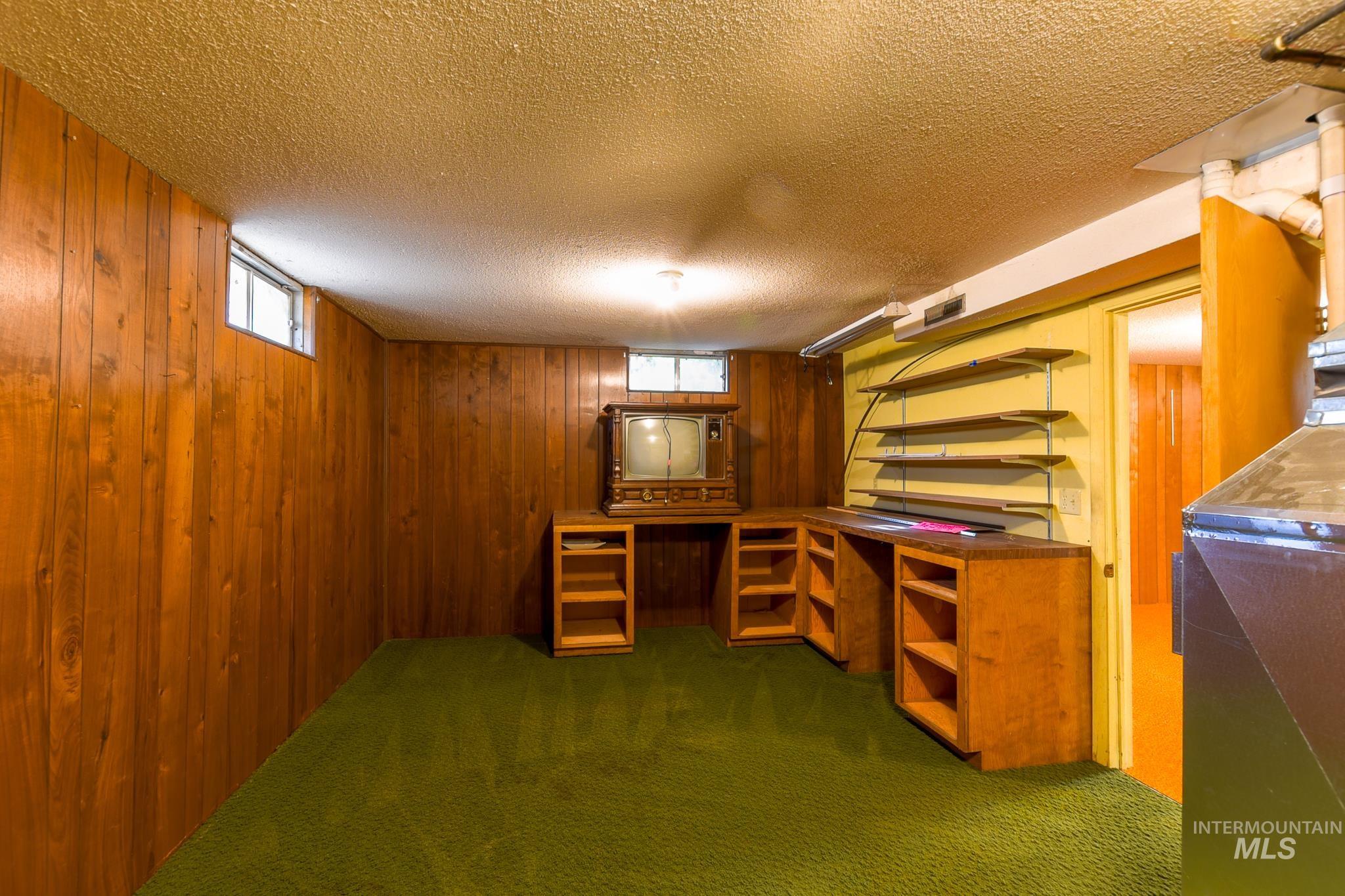 1829 Powers Ave. Property Photo 36