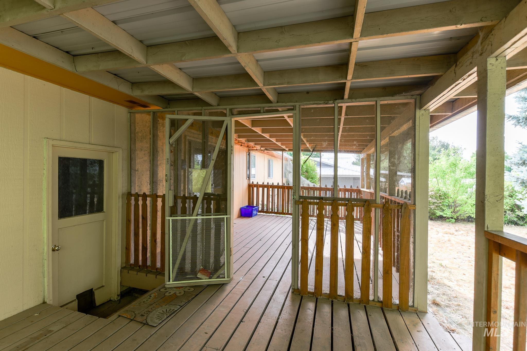 1829 Powers Ave. Property Photo 42