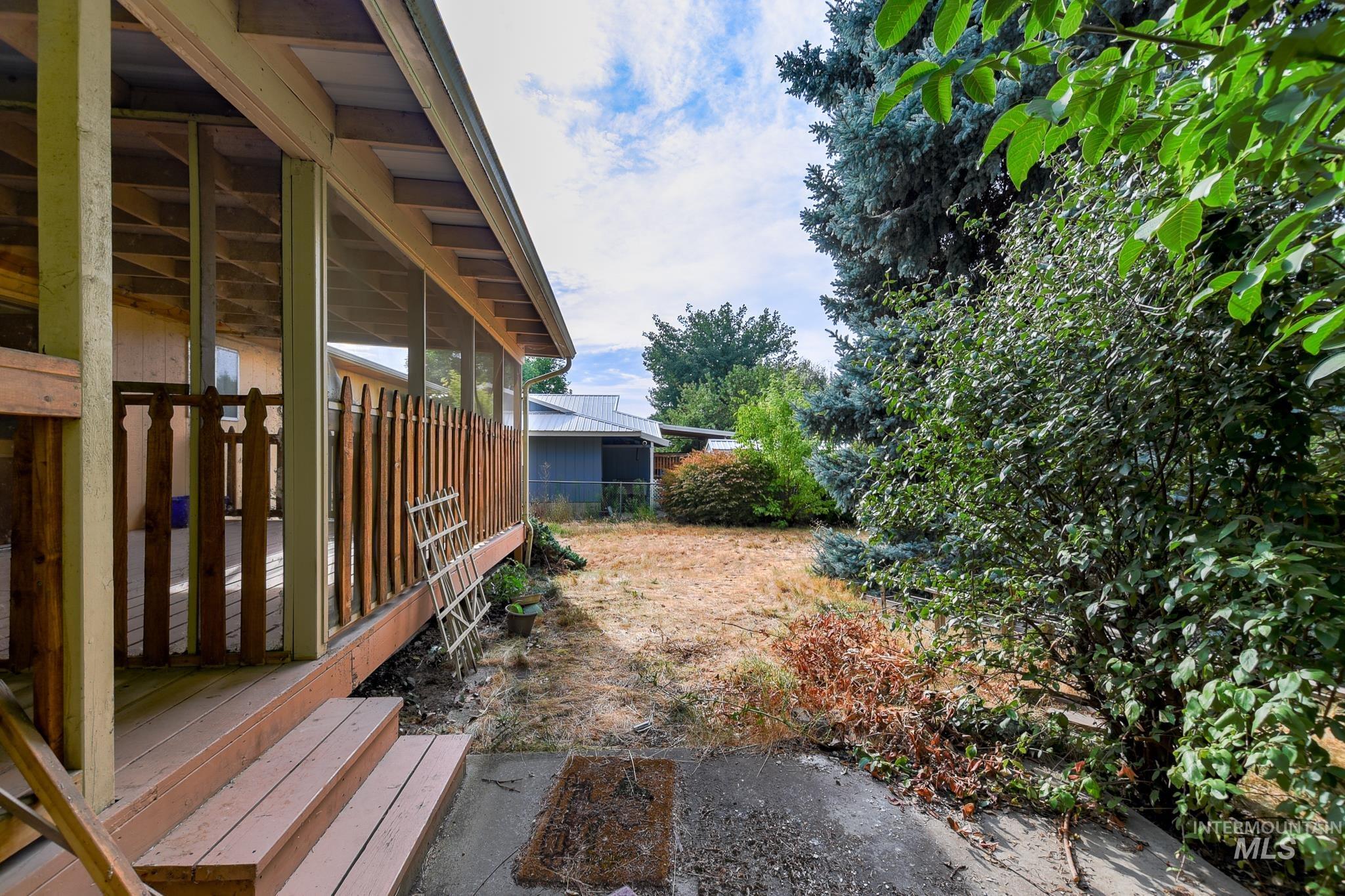 1829 Powers Ave. Property Photo 43