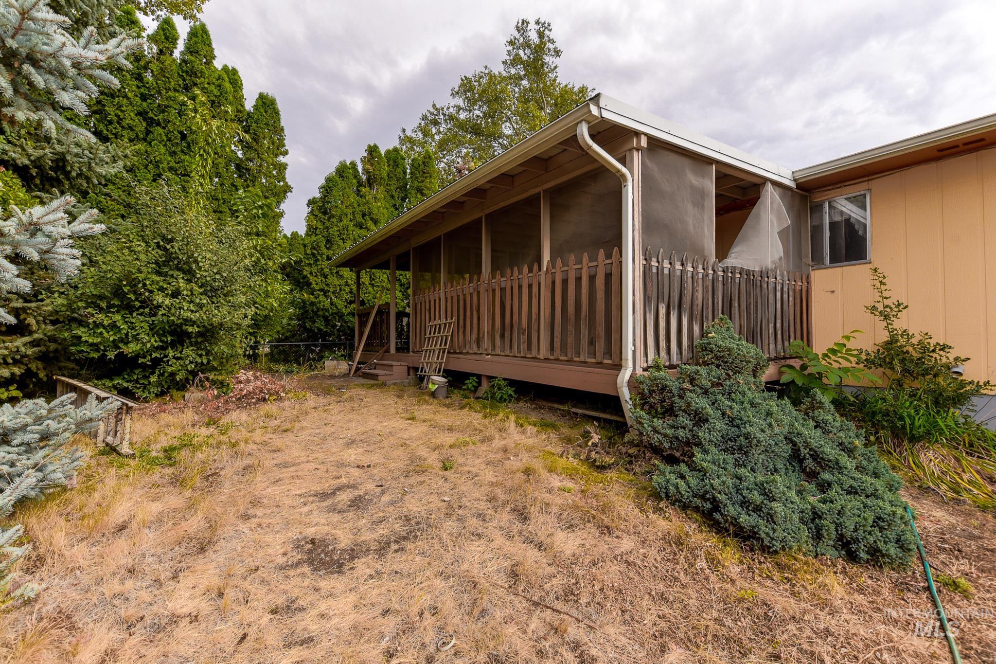 1829 Powers Ave. Property Photo 44