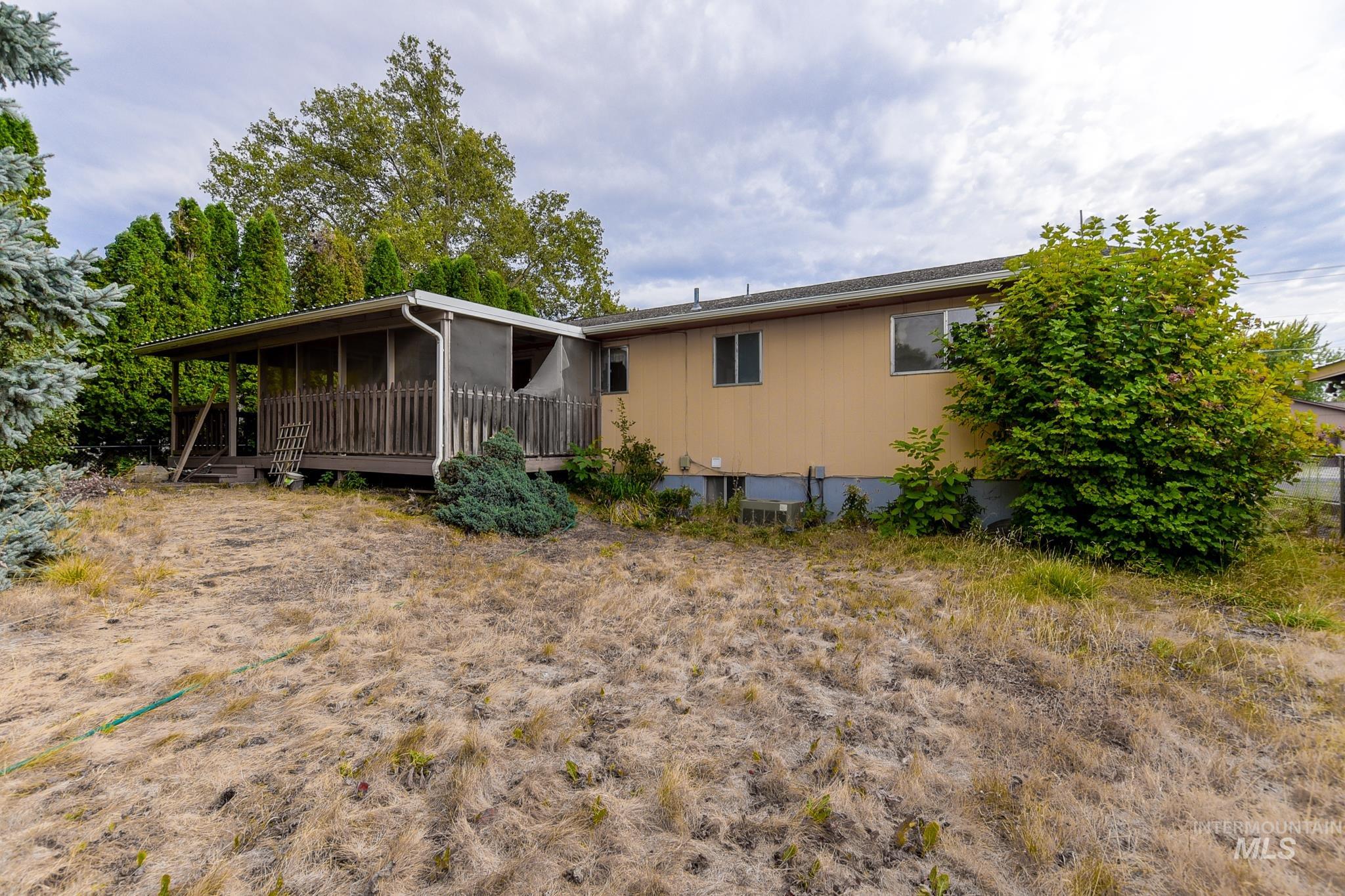 1829 Powers Ave. Property Photo 45