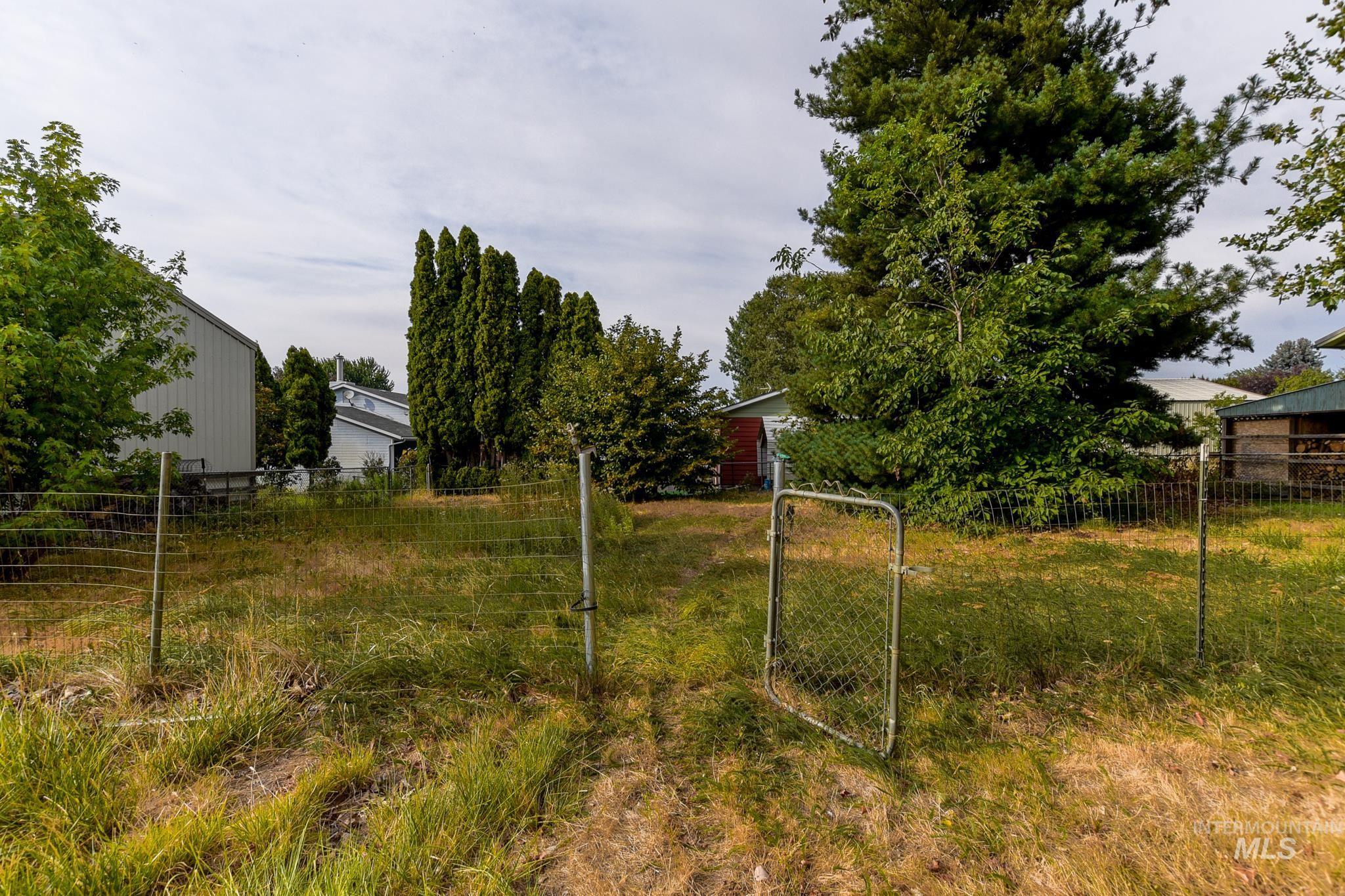 1829 Powers Ave. Property Photo 47