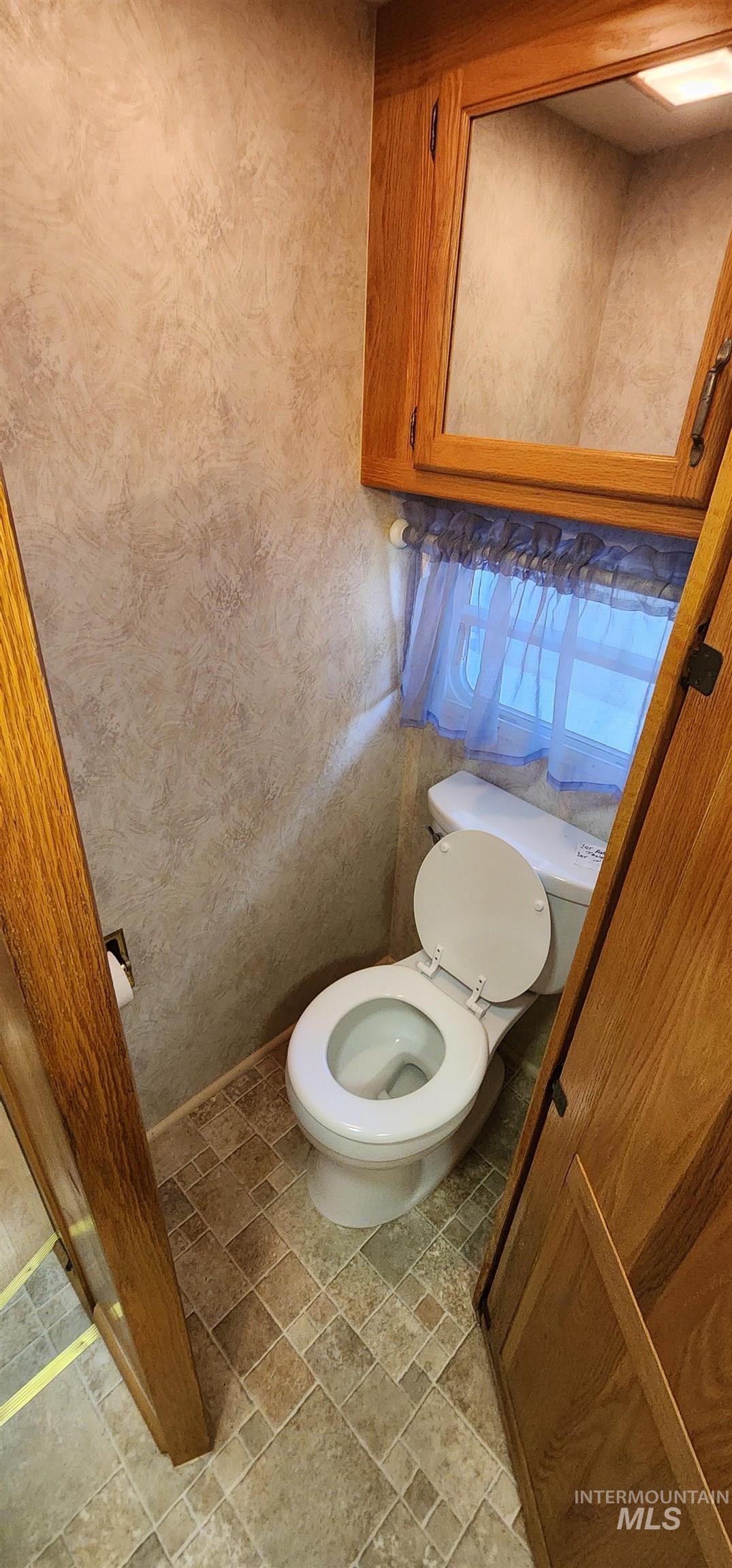 102 Chief Lawyer St Property Photo 22