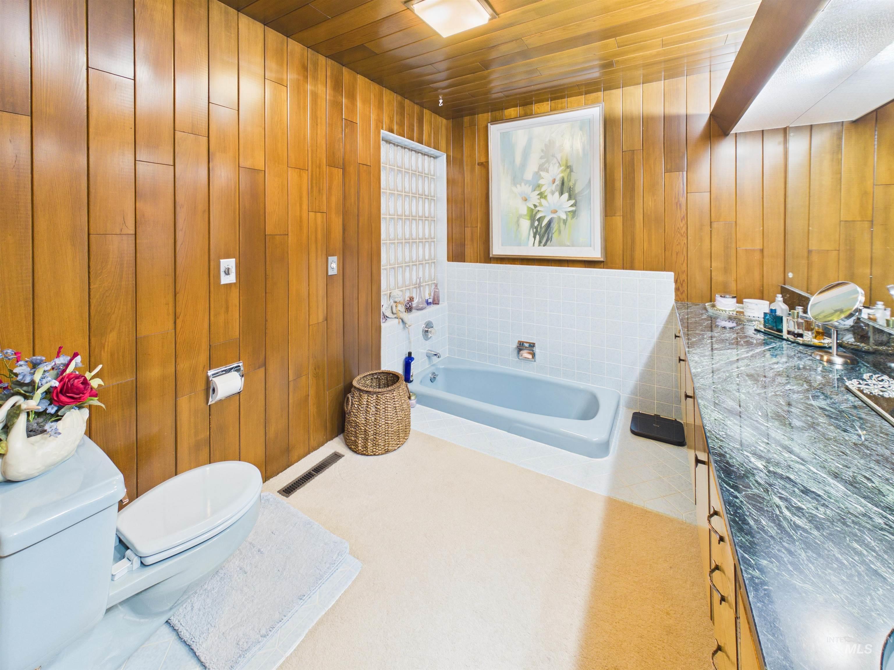 35 Van Engelen Road Property Photo 17