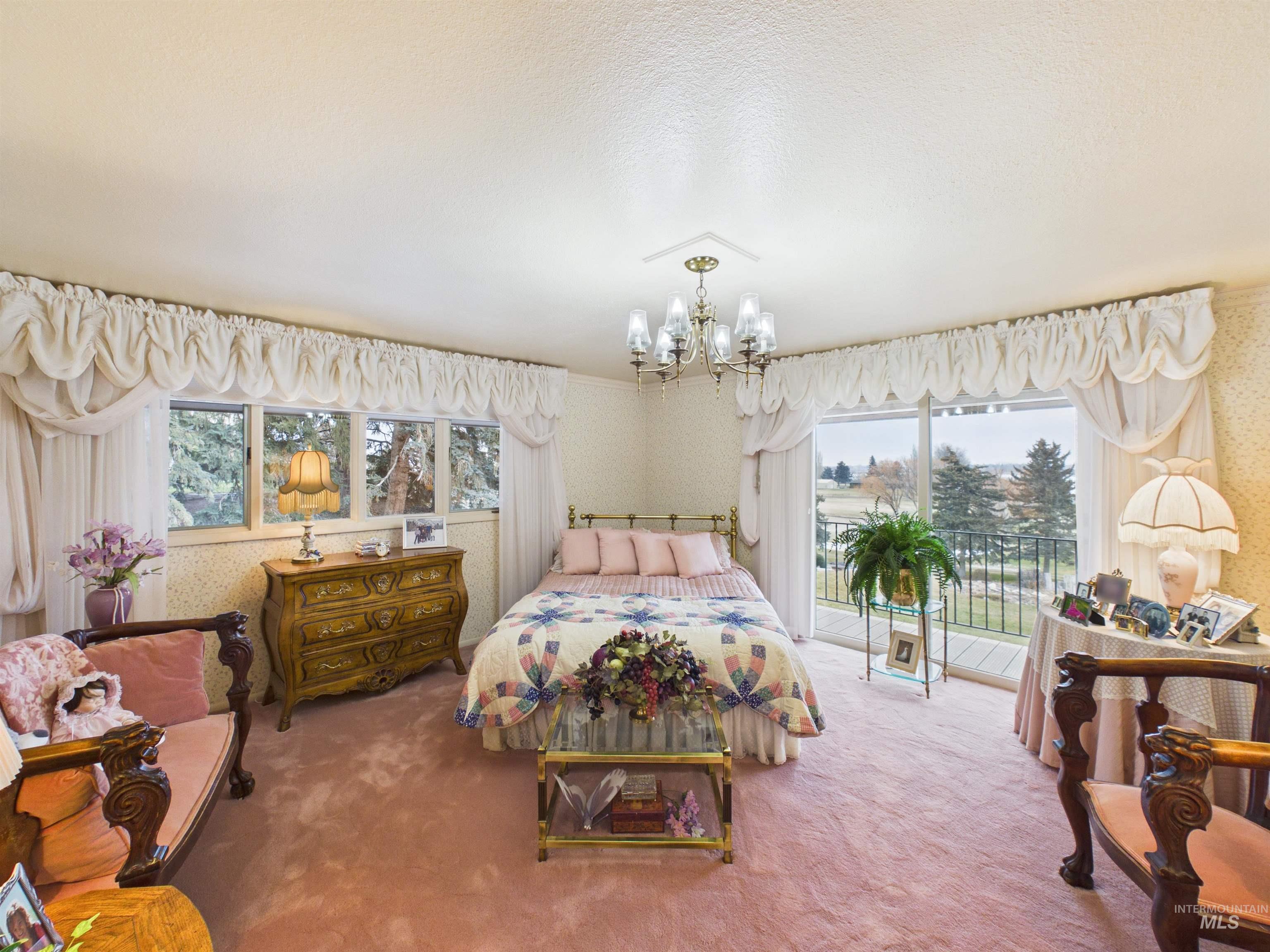 35 Van Engelen Road Property Photo 19