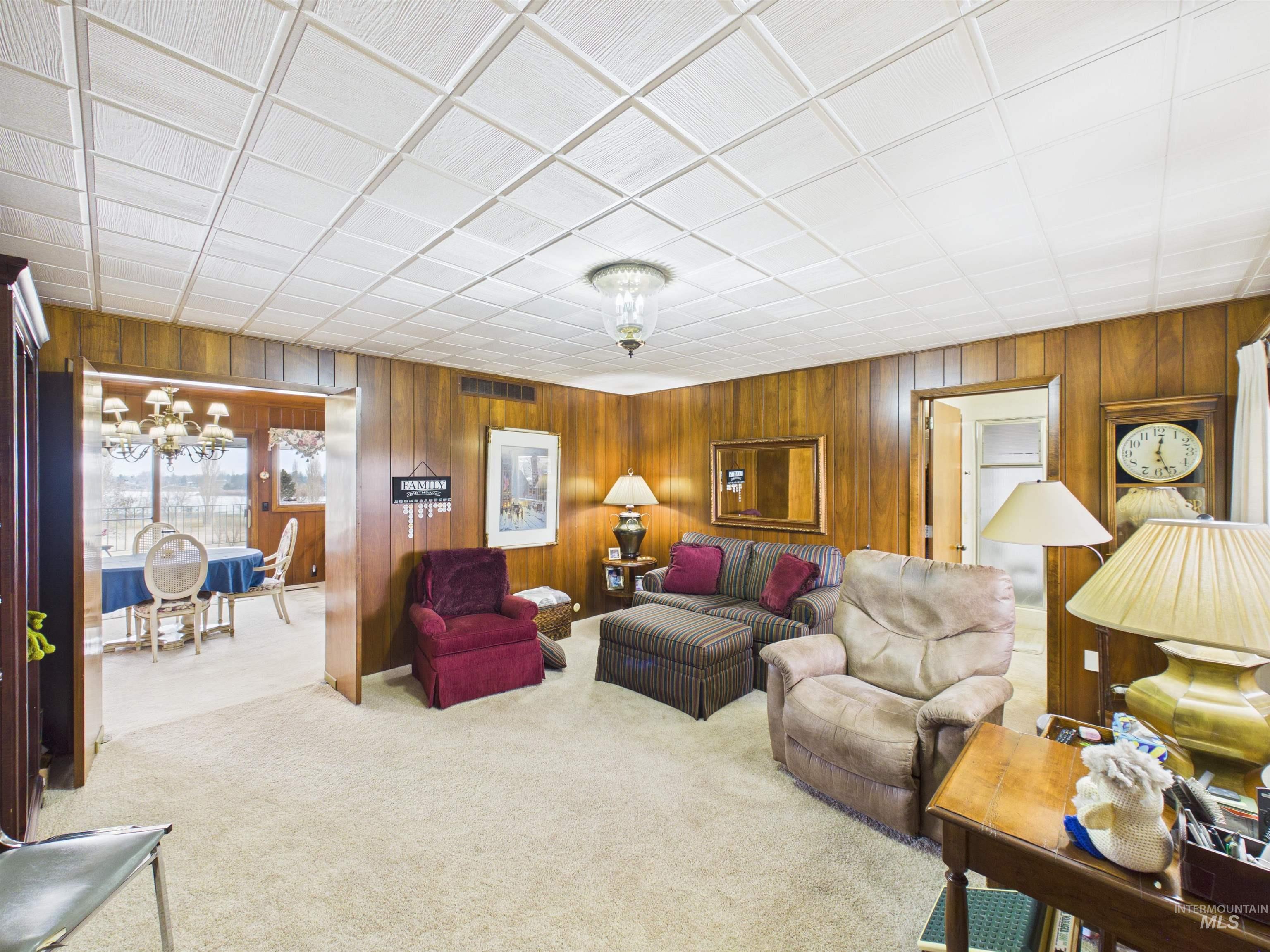35 Van Engelen Road Property Photo 23