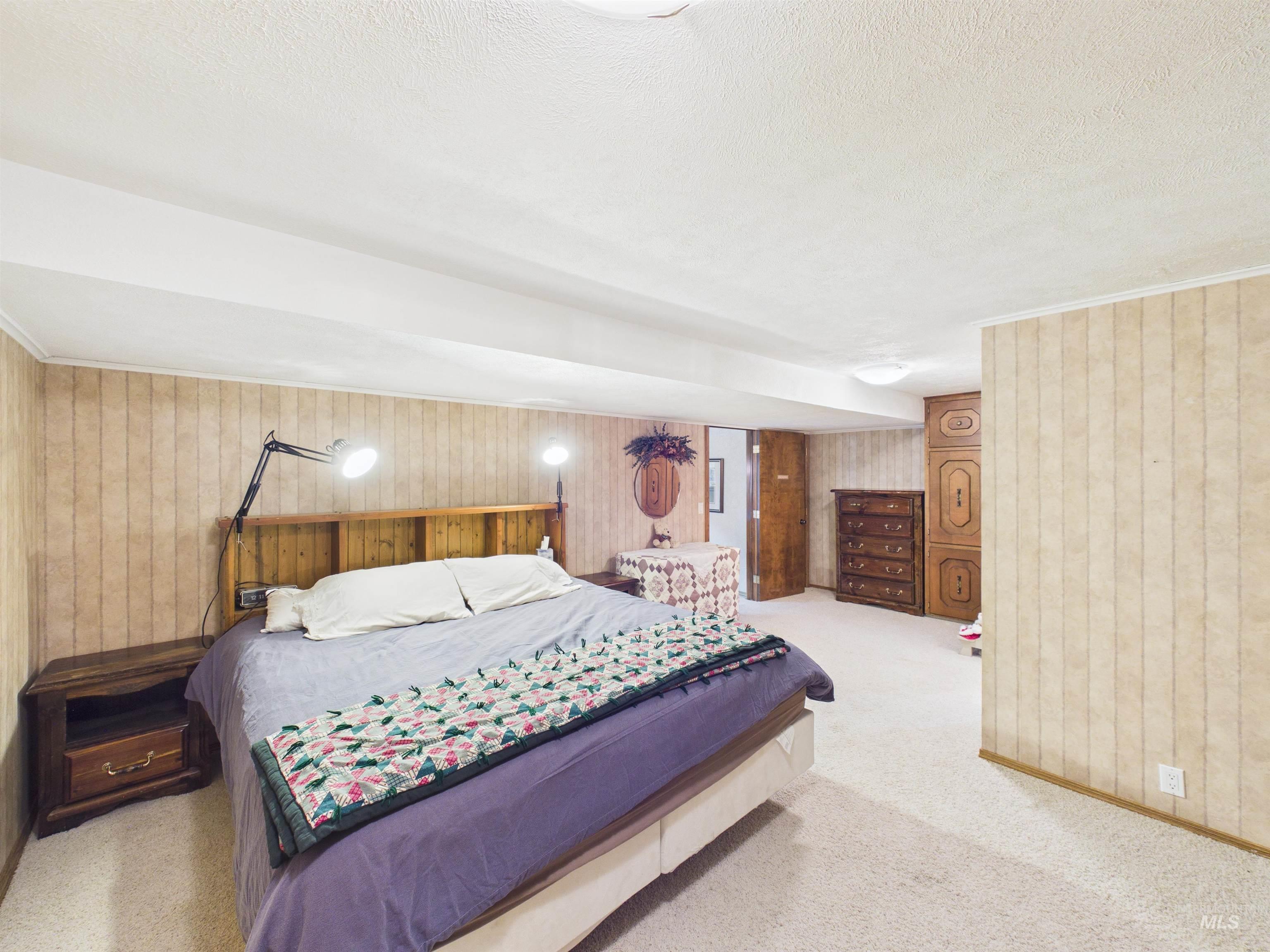35 Van Engelen Road Property Photo 37