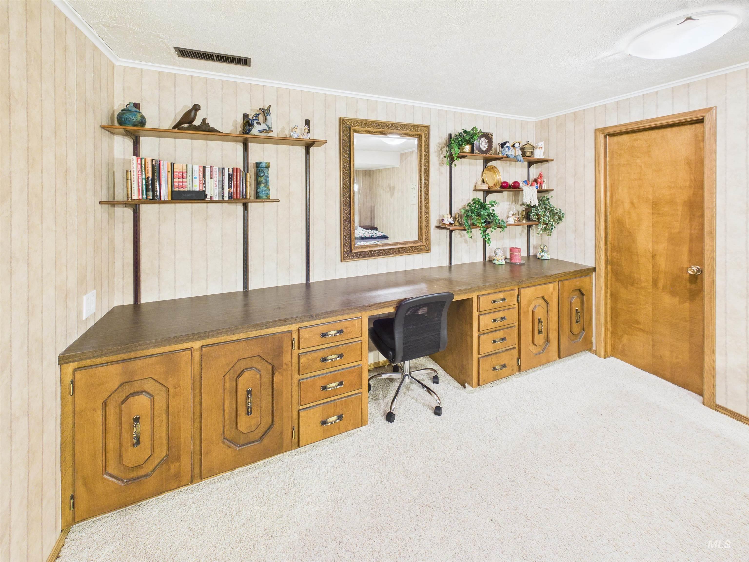 35 Van Engelen Road Property Photo 38