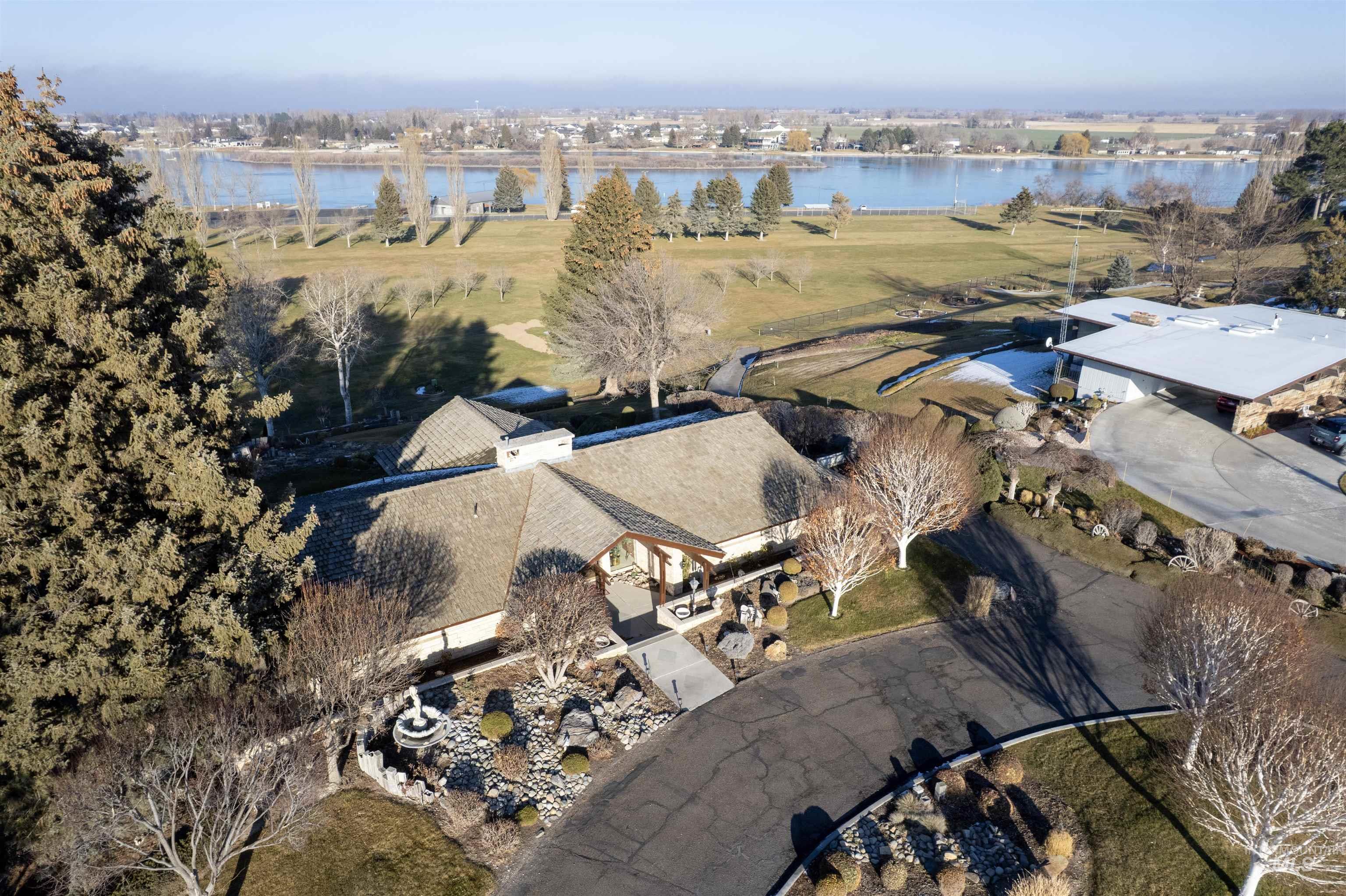 35 Van Engelen Road Property Photo 45