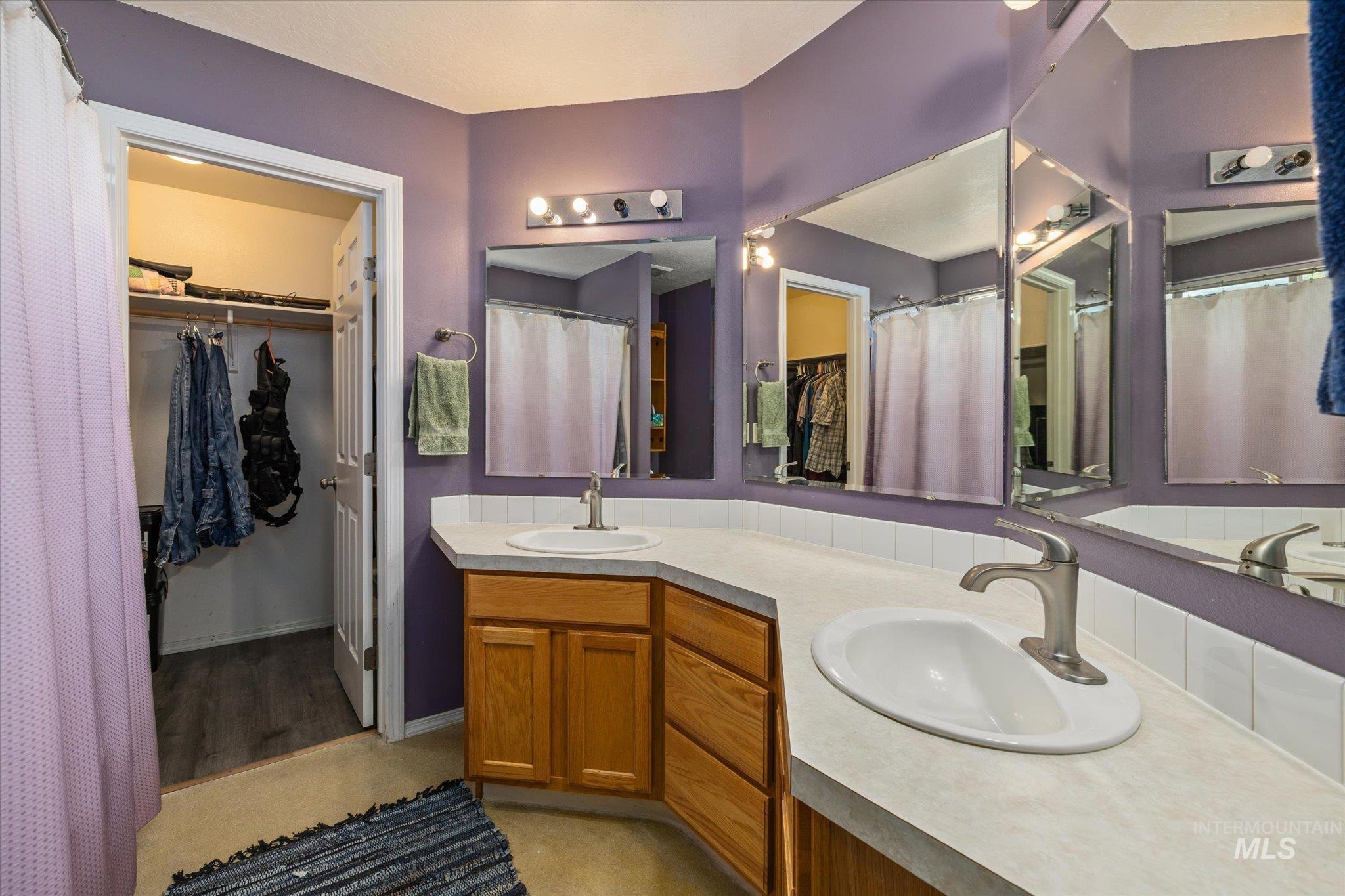 16842 Live Oak Pl Property Photo 28