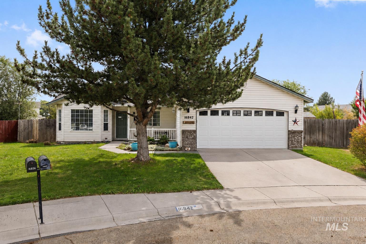 16842 Live Oak Pl Property Photo 42