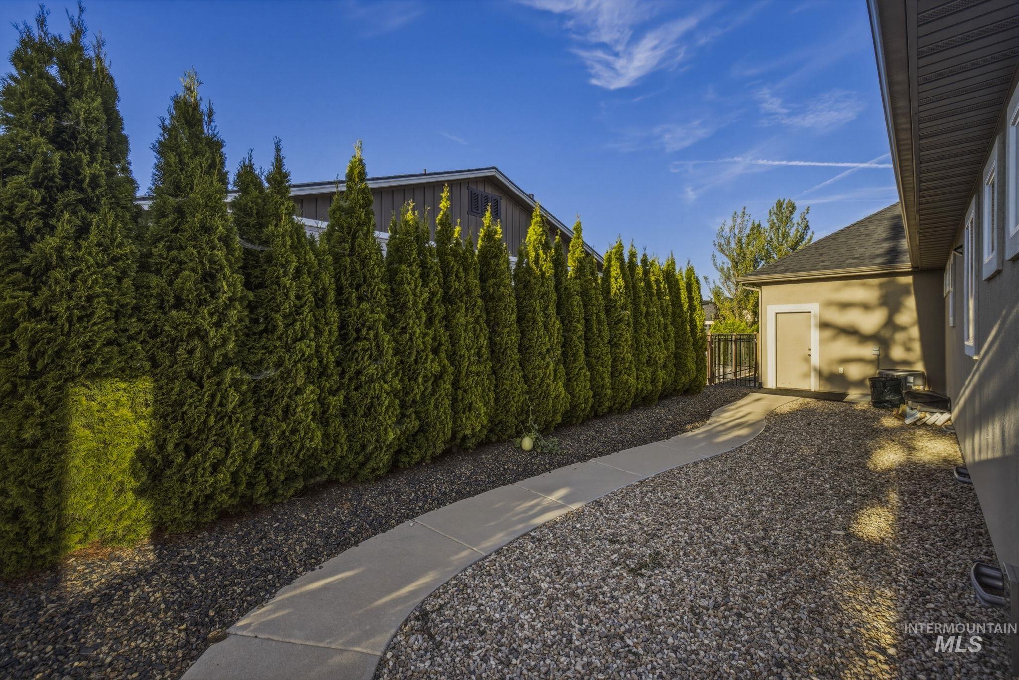 1345 N Triathlon Ave Property Photo 40