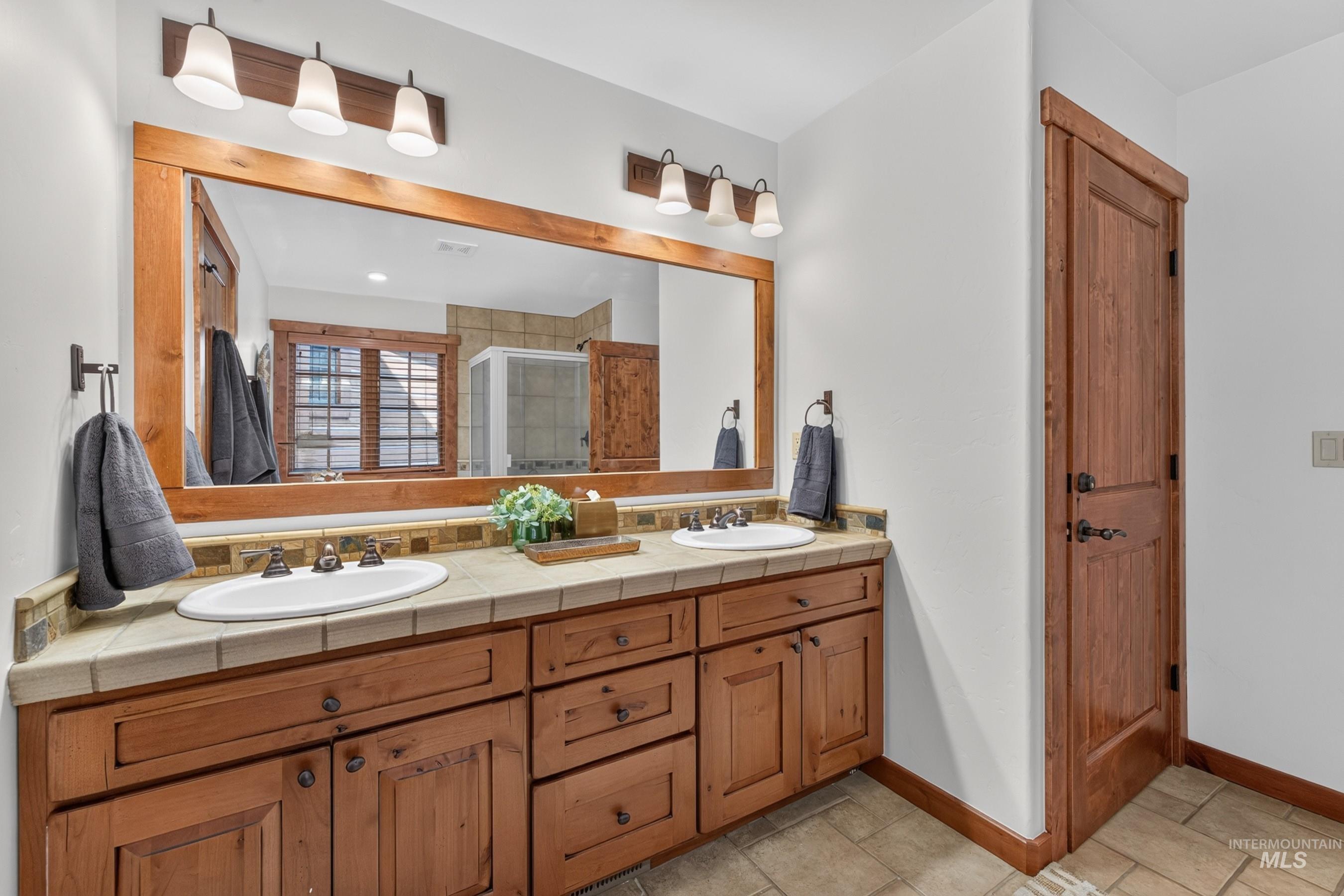 15 Rock Creek Court Property Photo 19