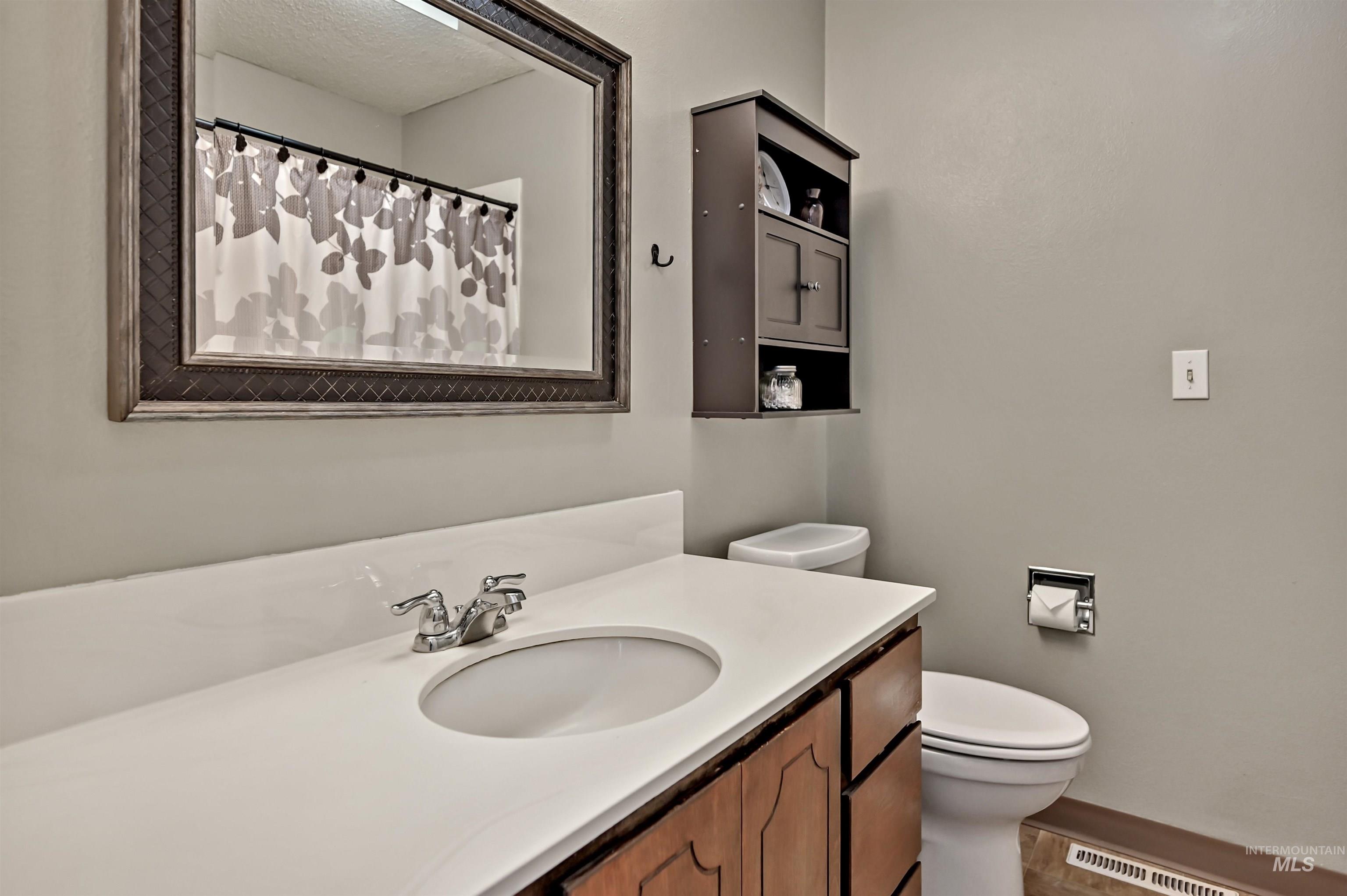 172 N Benewah Place Property Photo 19