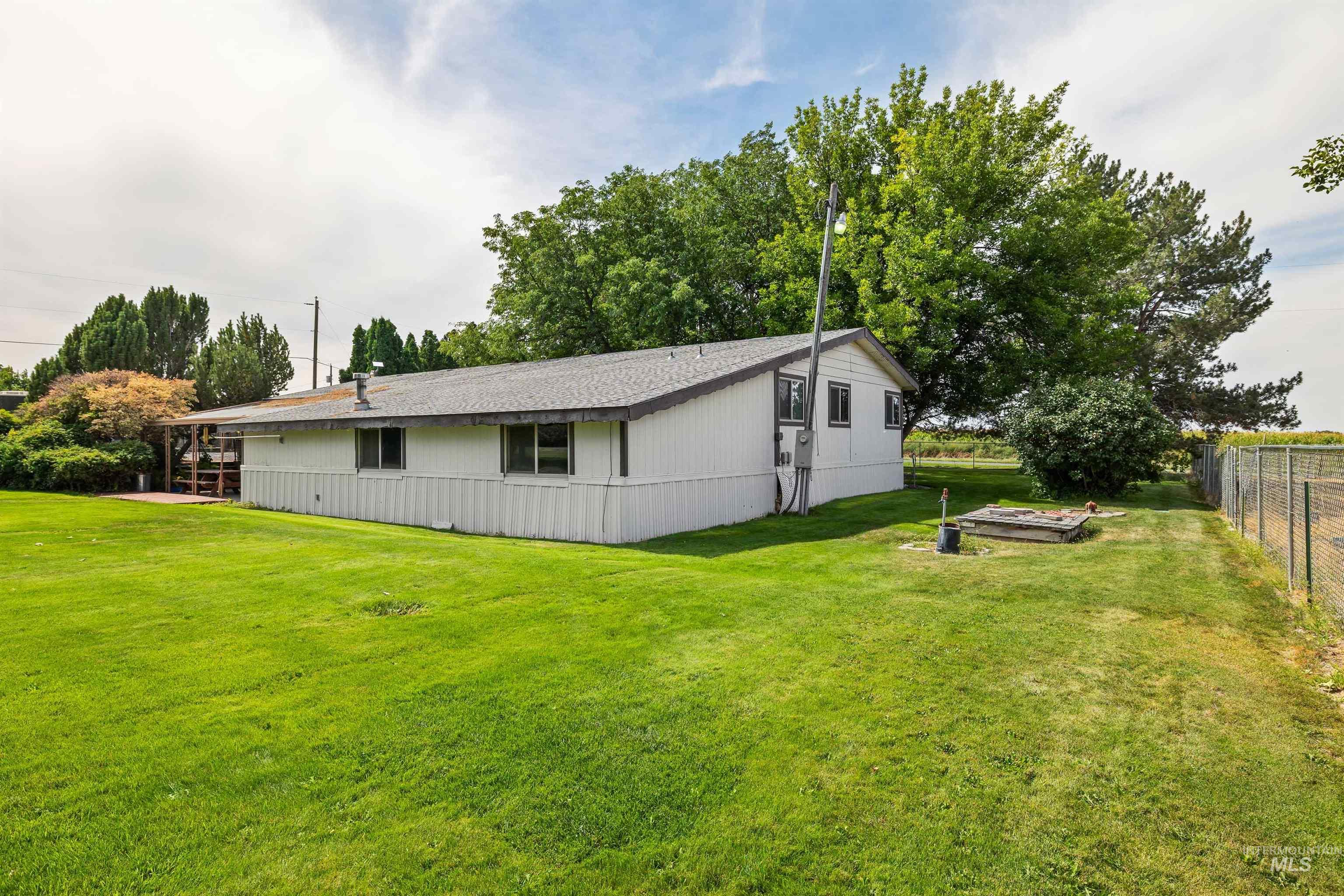 236 N 200 W Property Photo 33
