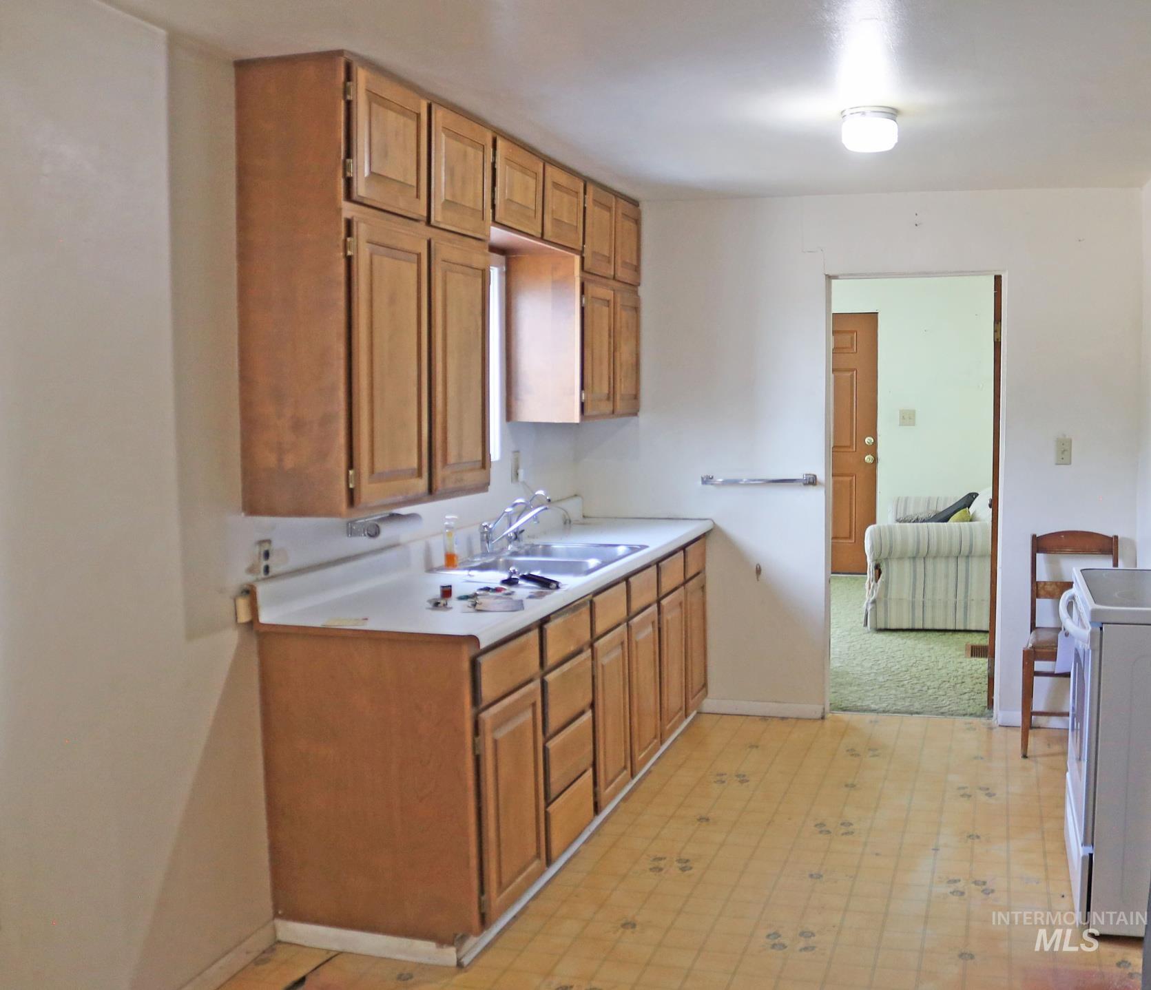 254 Ivy Road Property Photo 20