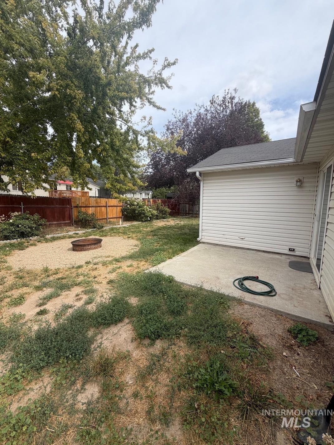 1916 W Havenwood Ave Property Photo 17