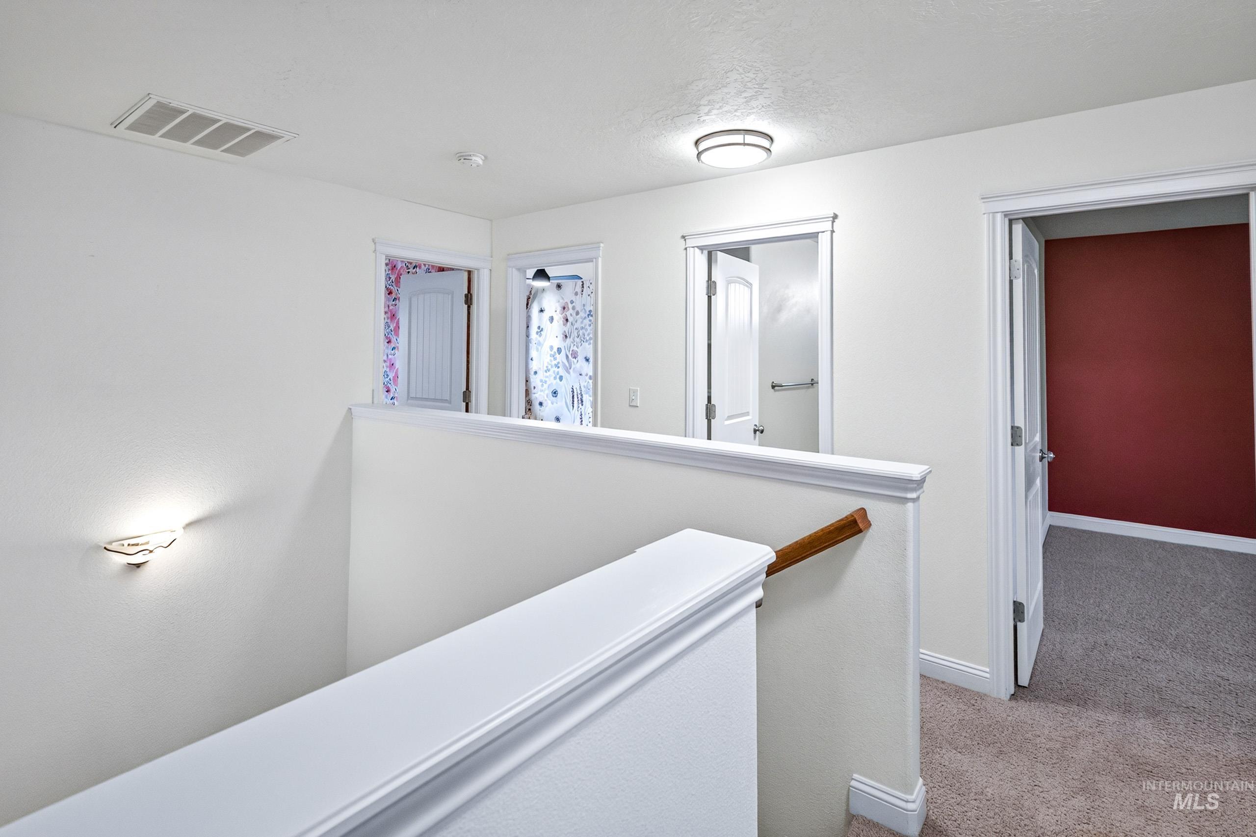 1240 W Barrymore Property Photo 35
