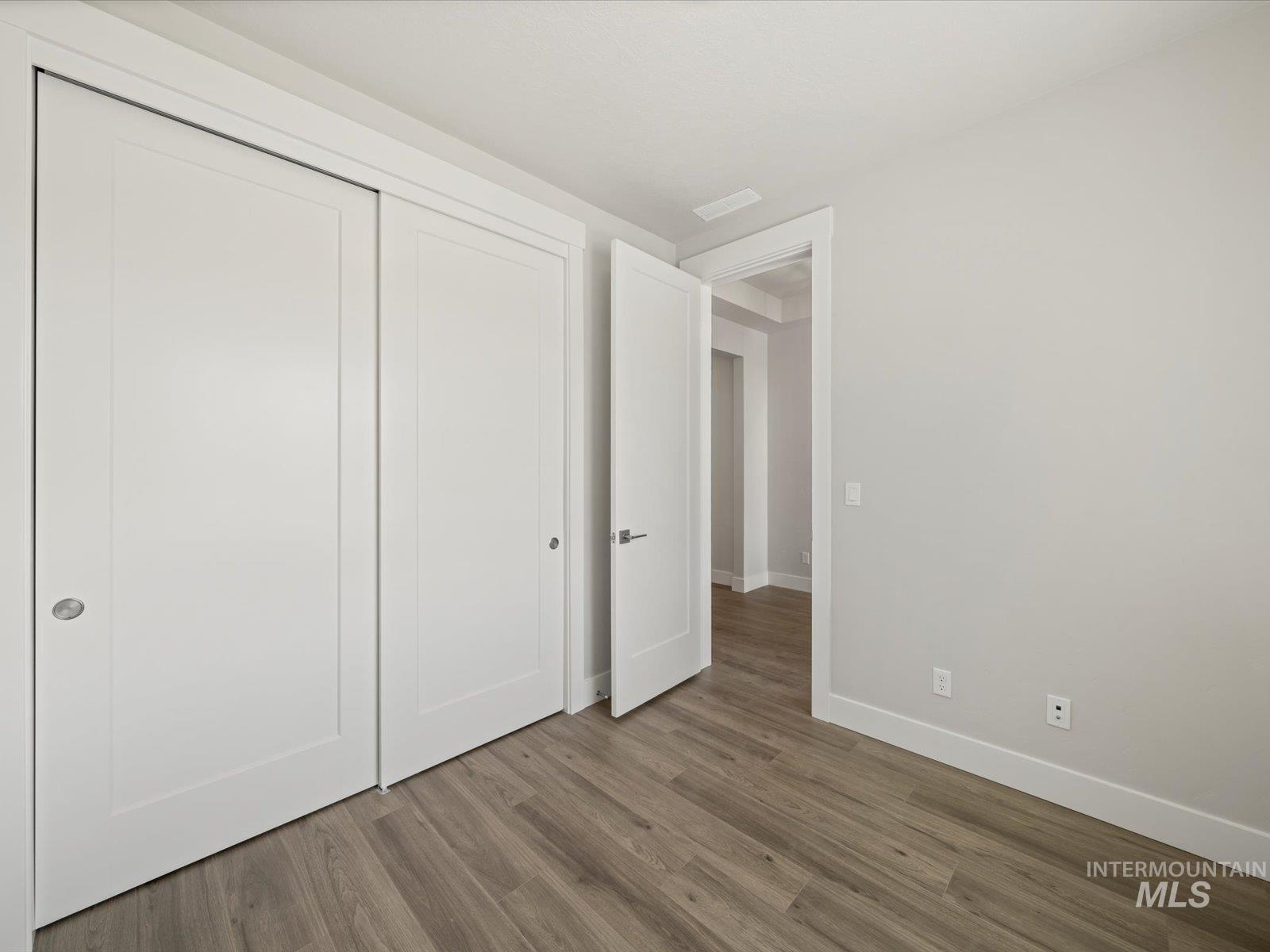 300 S Gearbox Way Property Photo 4