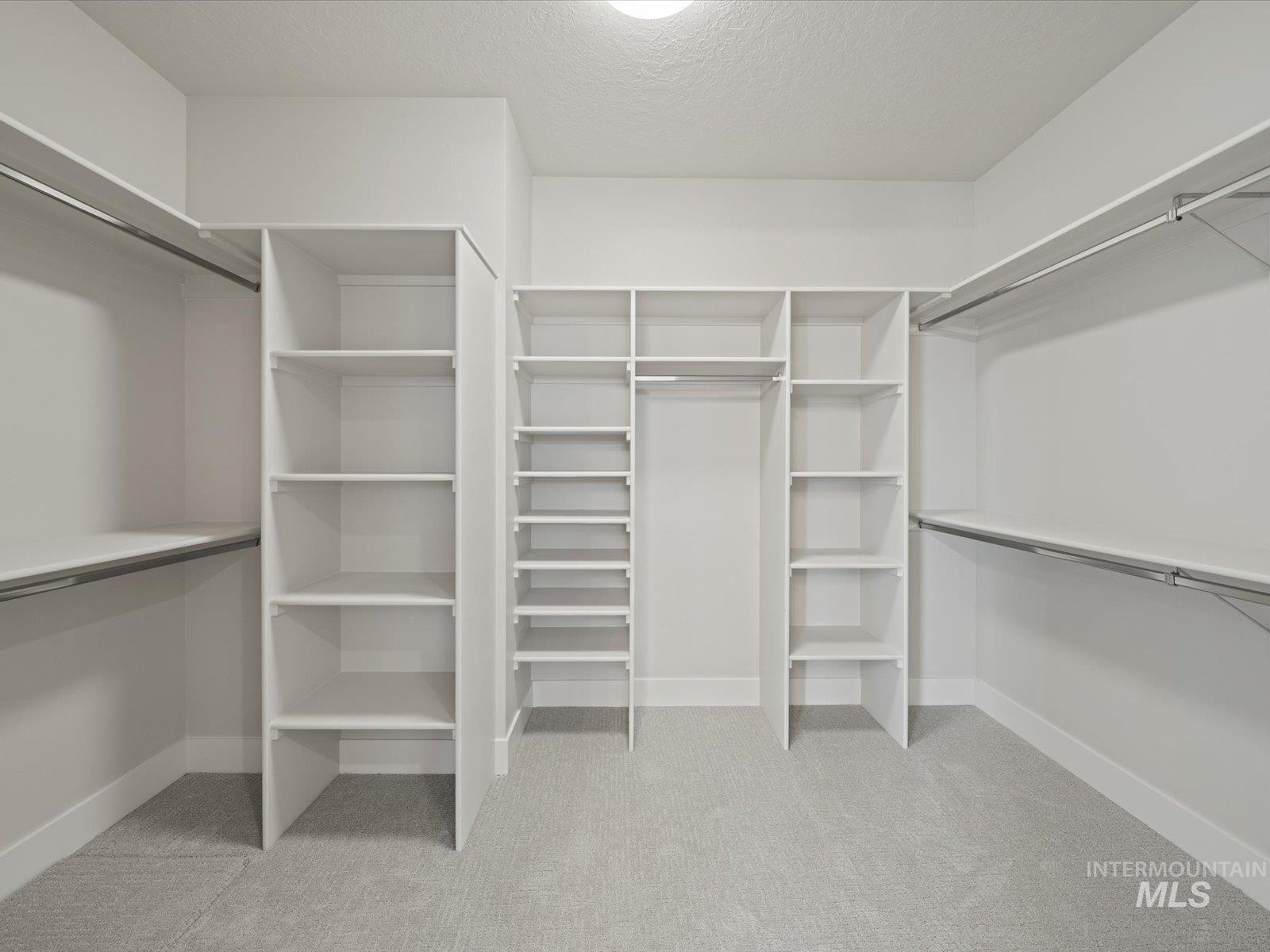 300 S Gearbox Way Property Photo 24