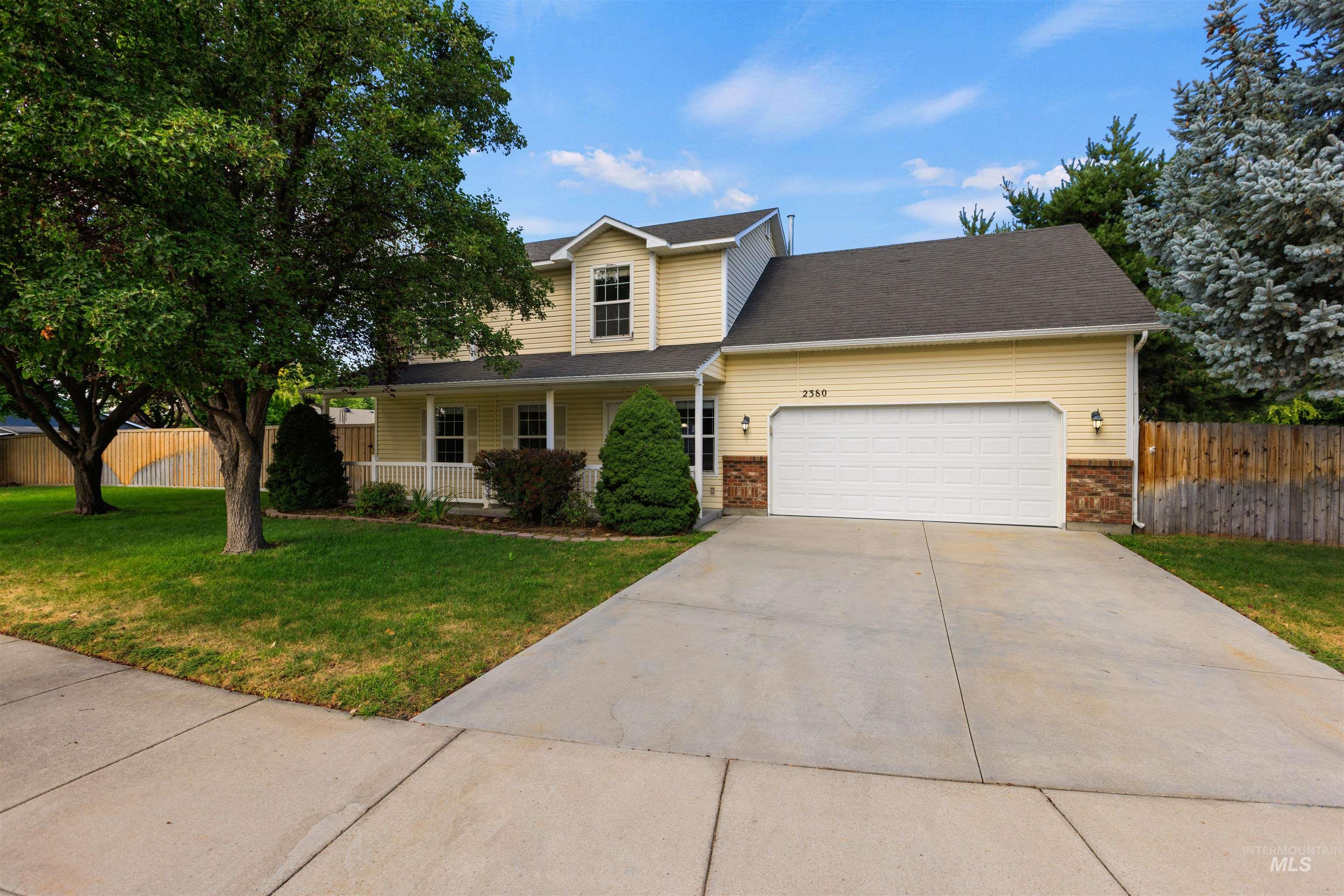 2380 W Baystone Dr Property Photo 3
