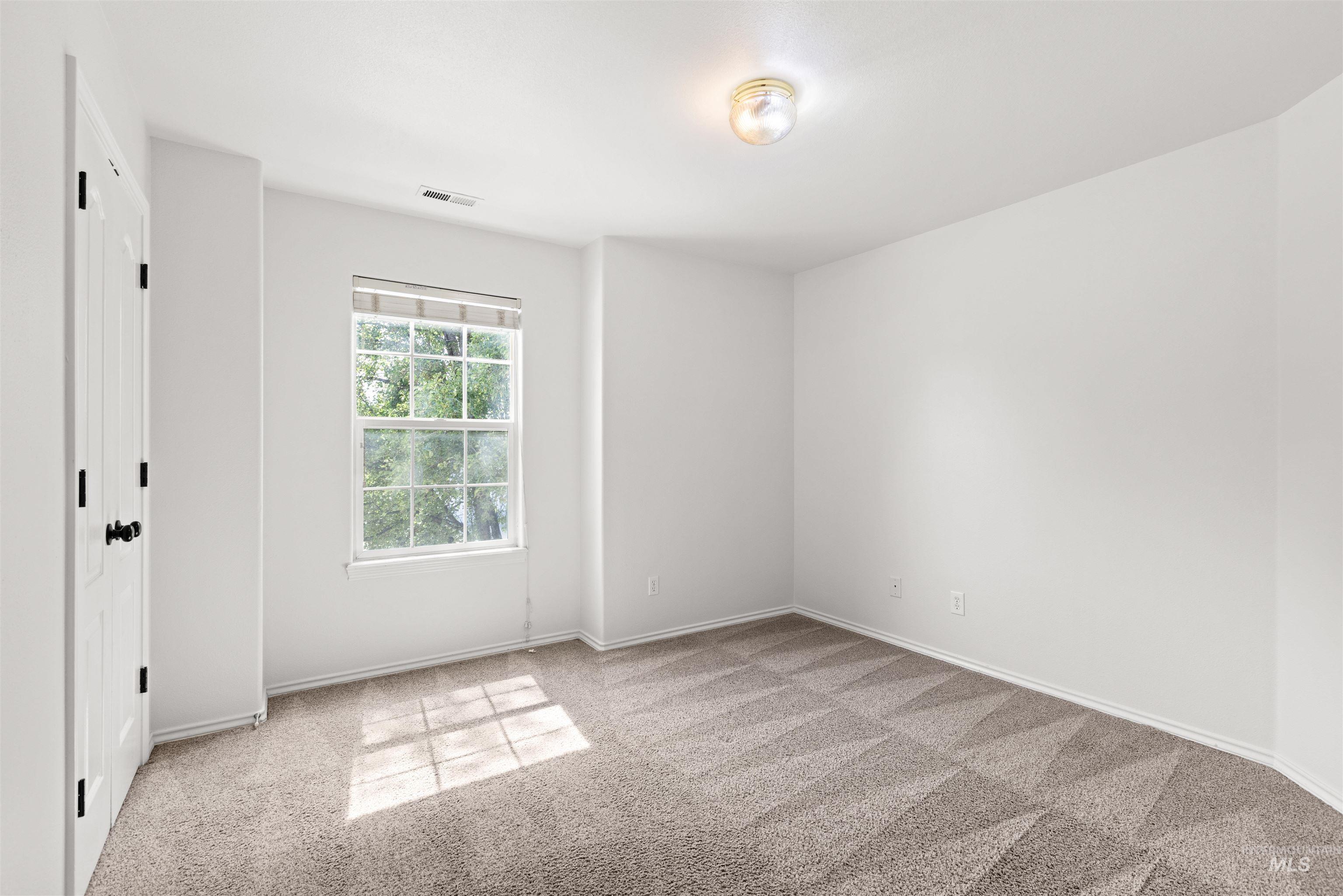 2380 W Baystone Dr Property Photo 27