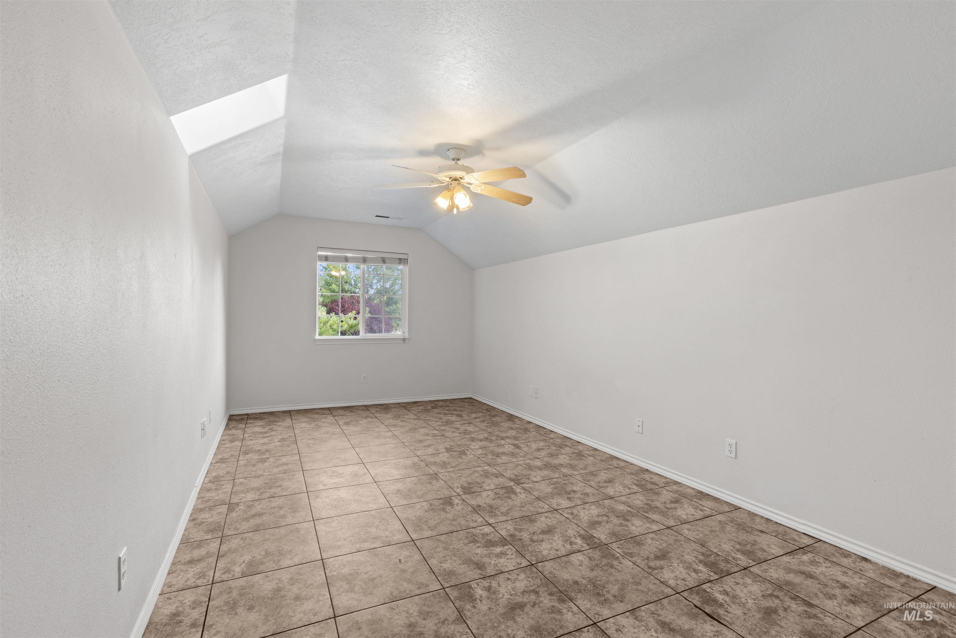 2380 W Baystone Dr Property Photo 28