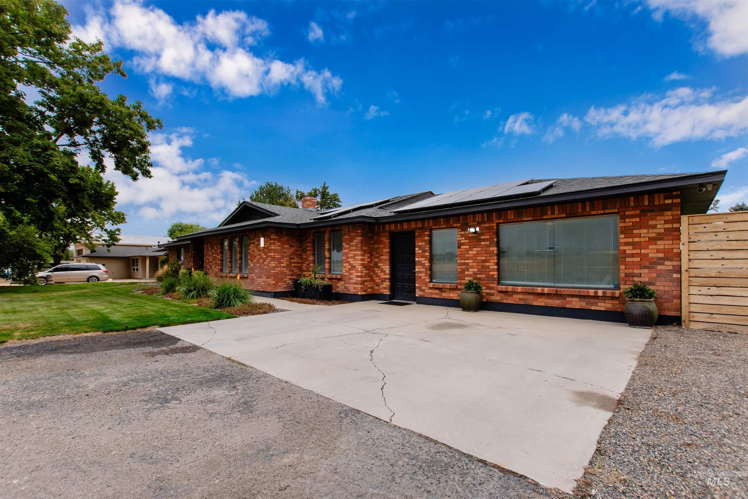 401 Fletcher Drive Property Photo 43