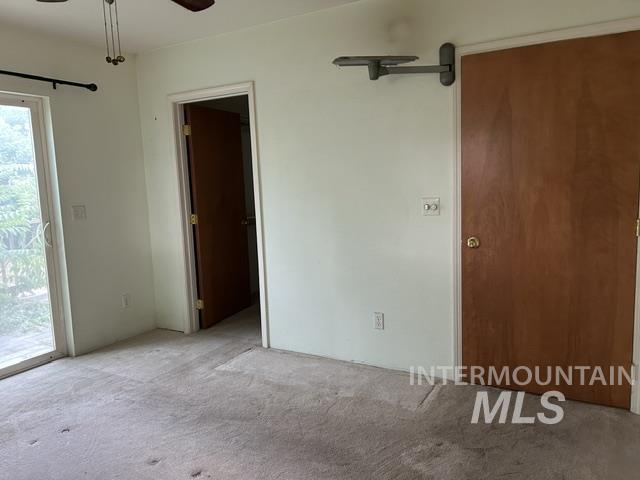 3319 5th St Property Photo 14