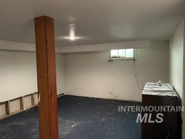 3319 5th St Property Photo 21
