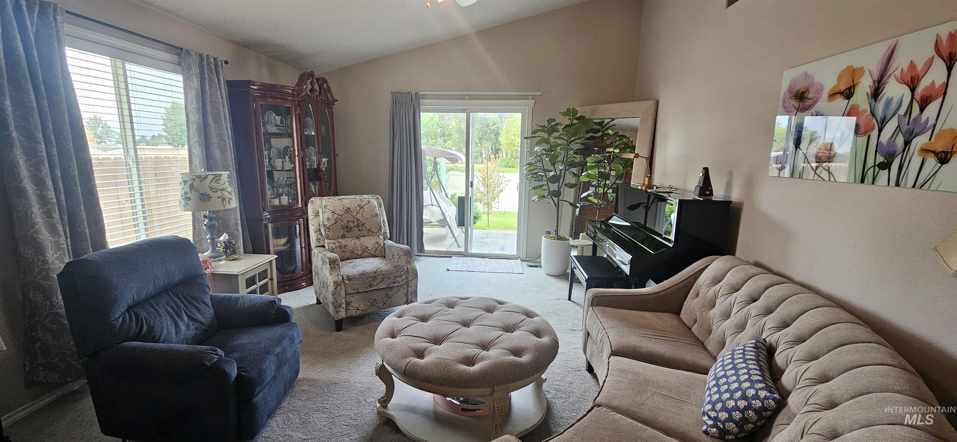 18449 Viceroy Place Property Photo 8
