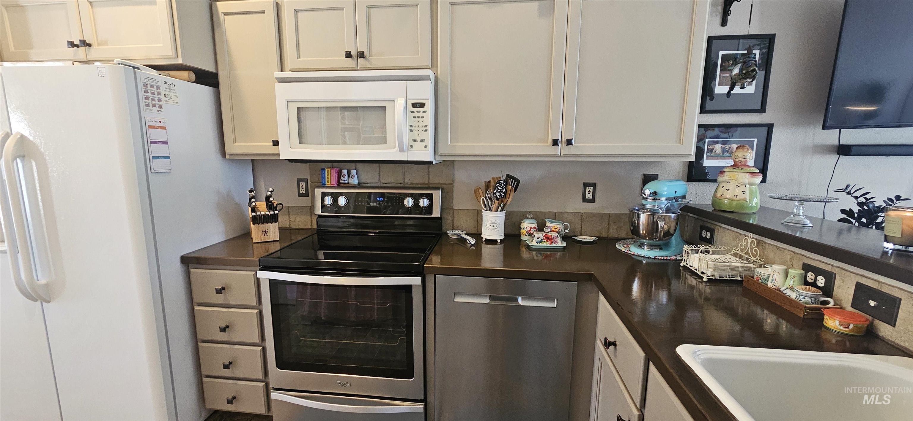 18449 Viceroy Place Property Photo 15