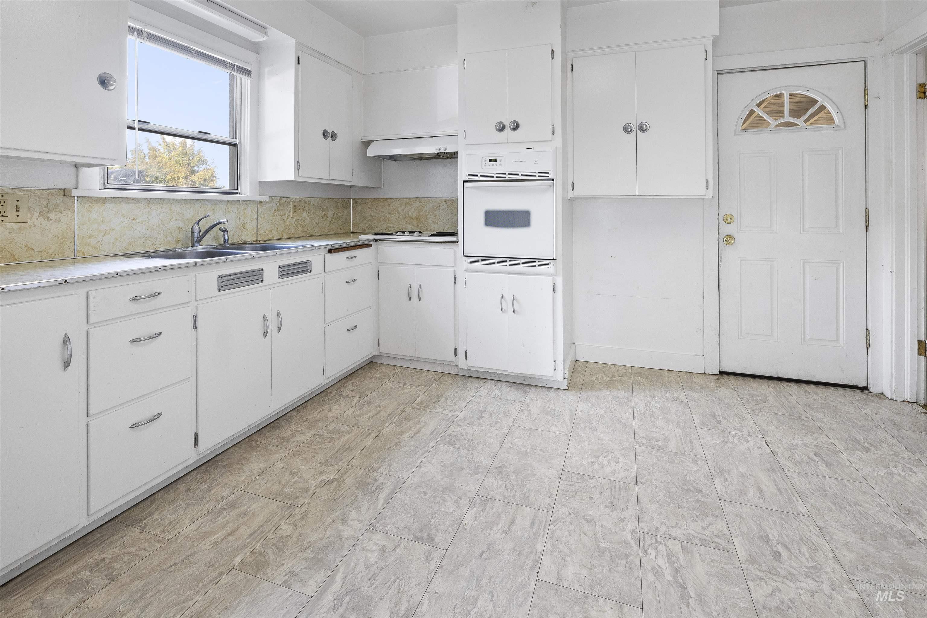 1431 12th Street Property Photo 5