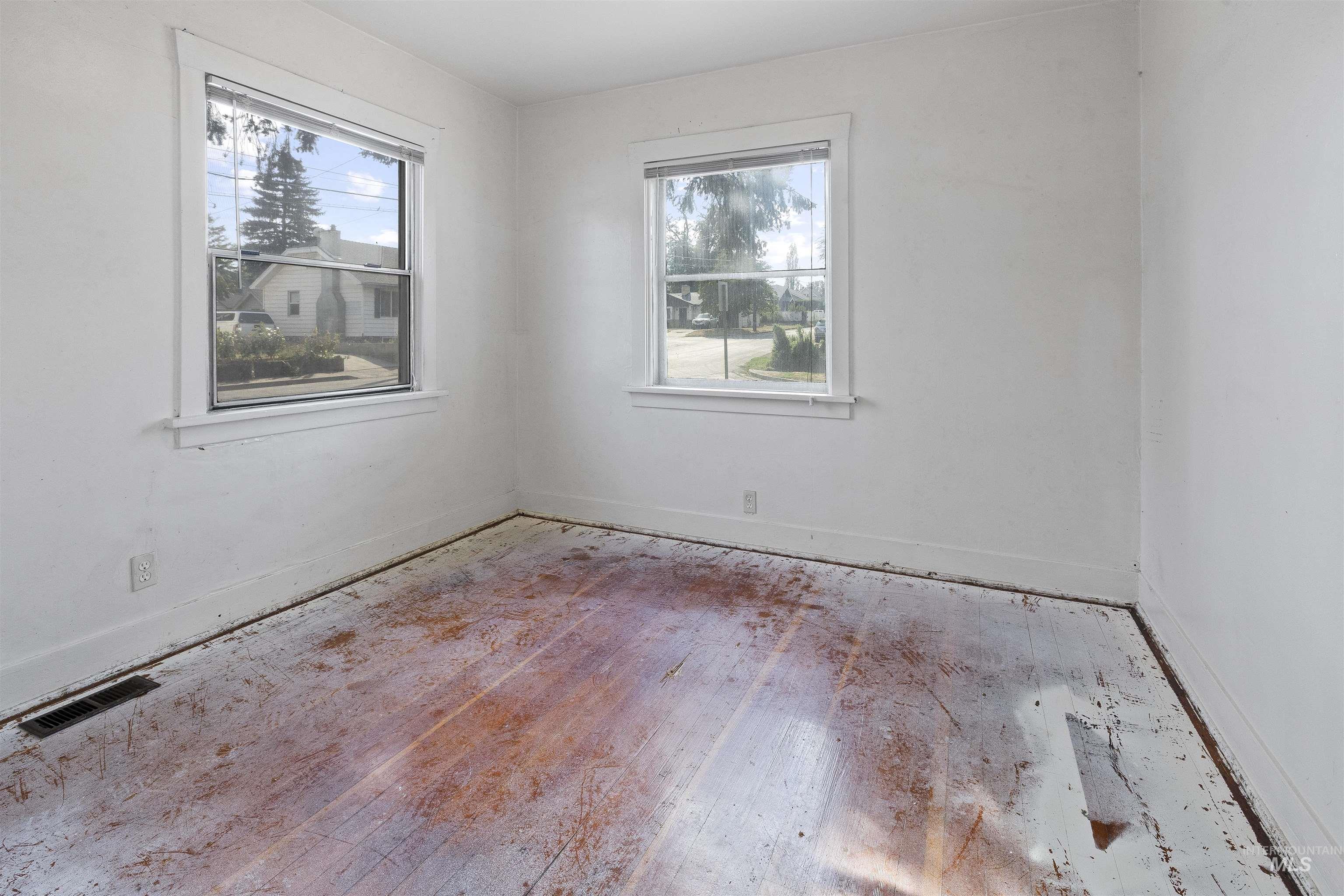 1431 12th Street Property Photo 10