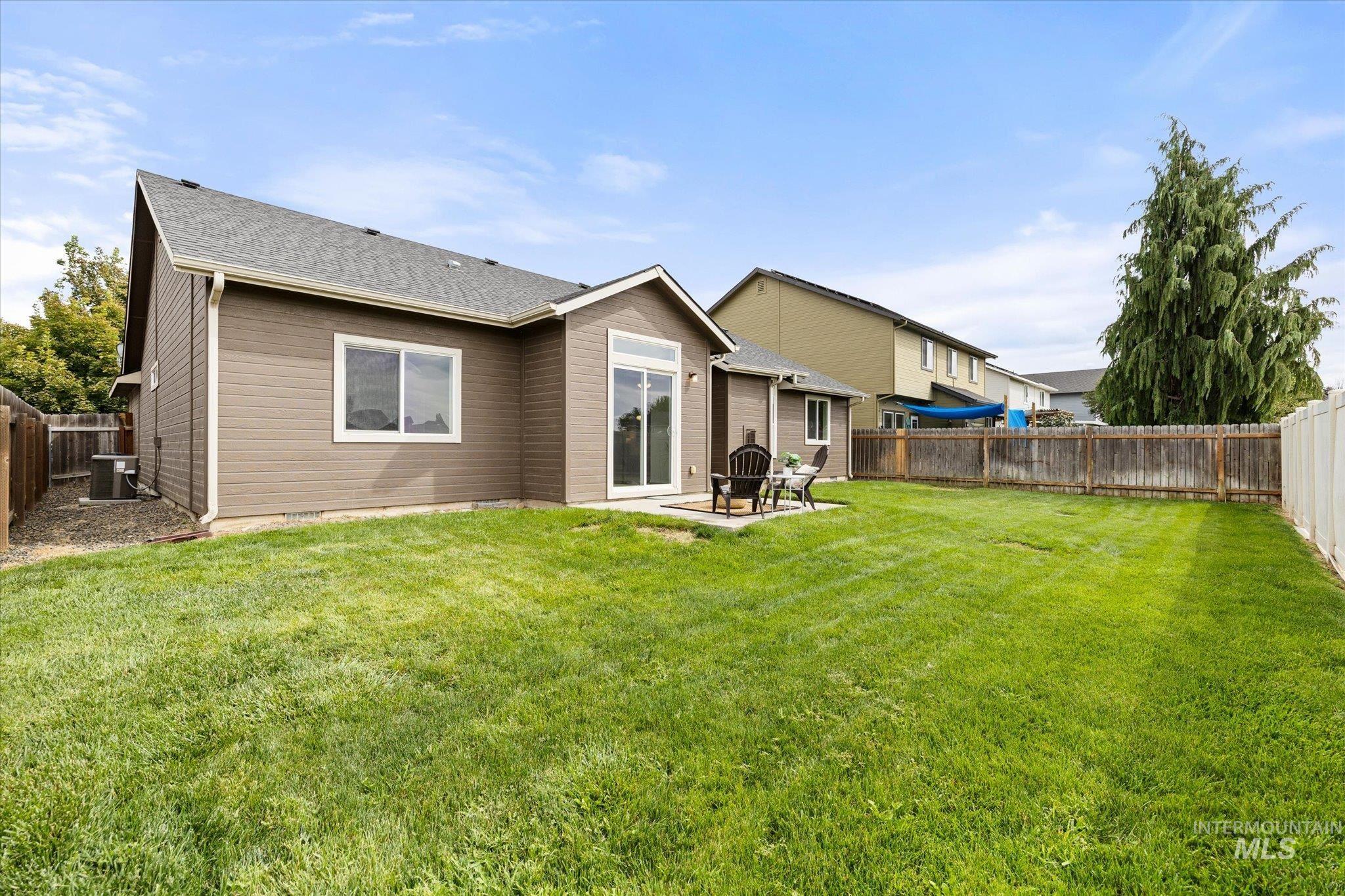 6157 N Silver Elm Way Property Photo 3