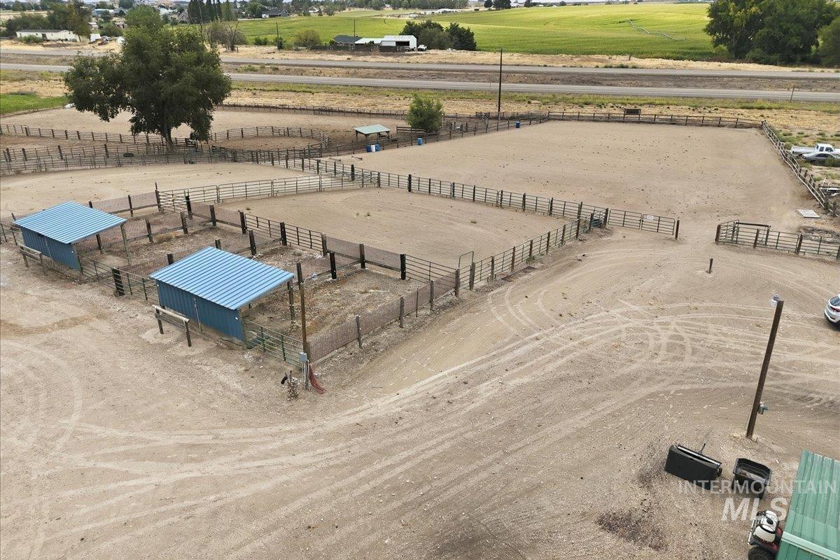 28725 Hwy 30 Property Photo 2