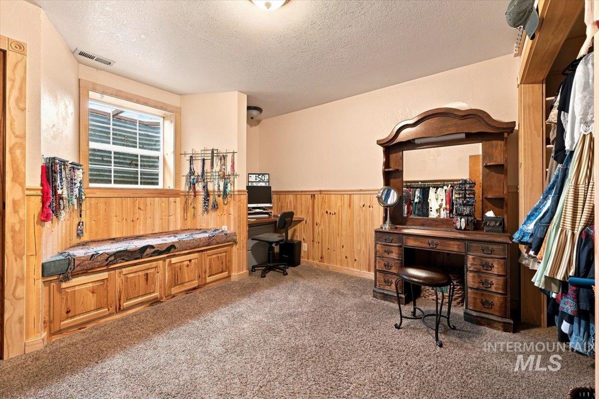 28725 Hwy 30 Property Photo 16