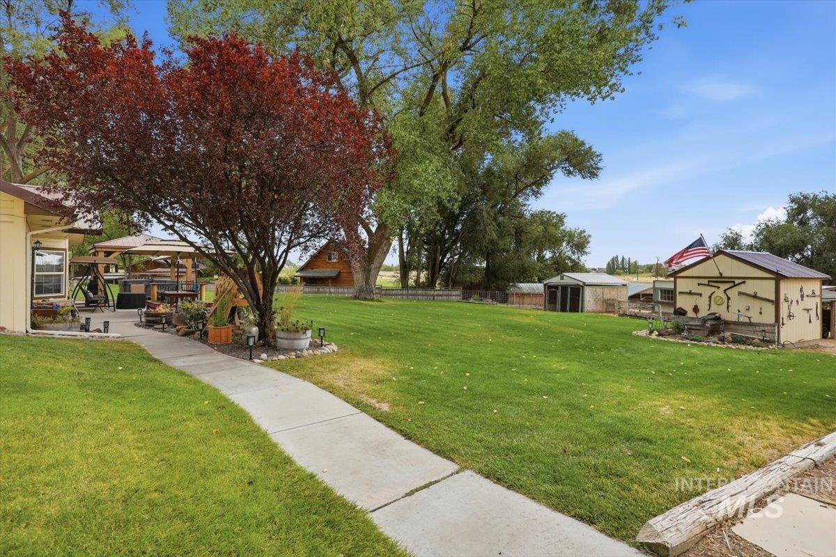 28725 Hwy 30 Property Photo 28