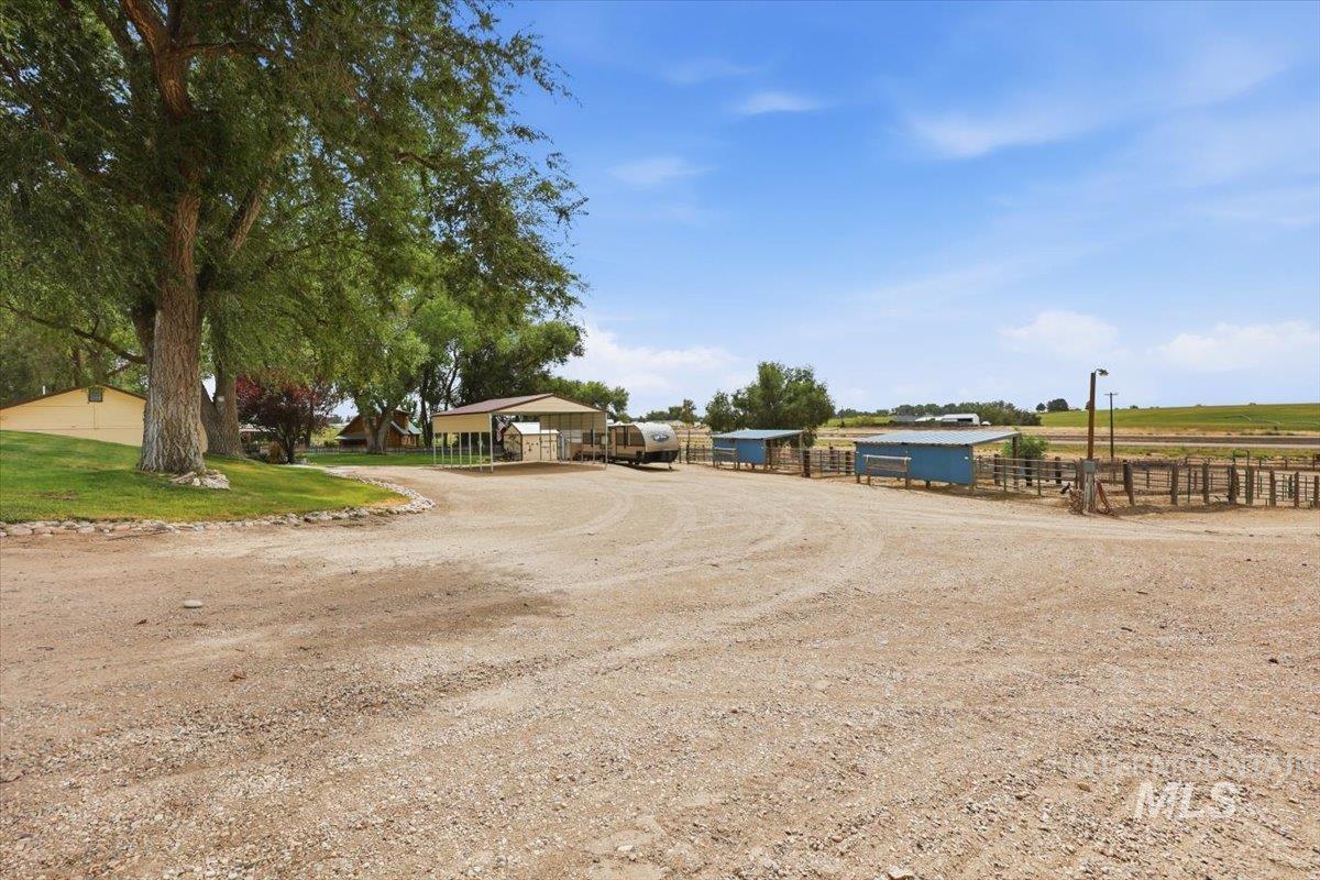 28725 Hwy 30 Property Photo 36