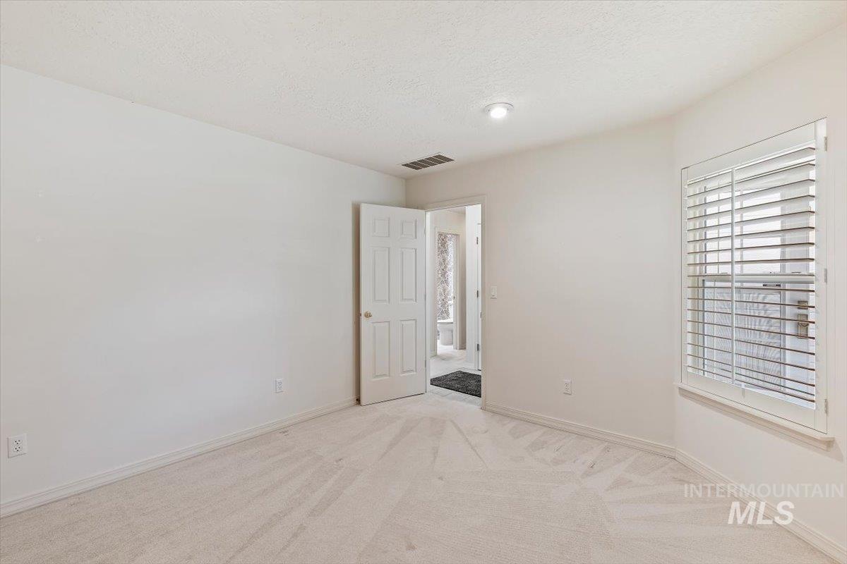 2056 N 28th Property Photo 17
