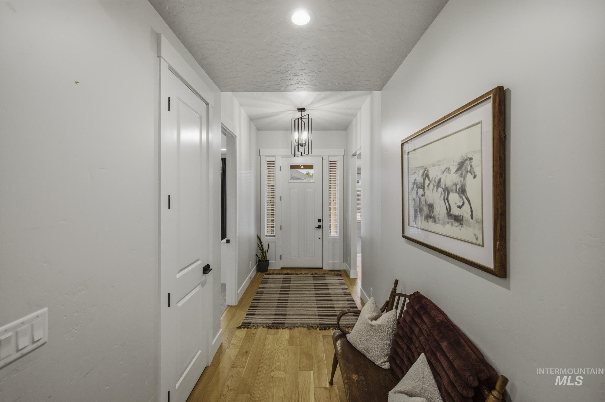 11529 W Gladiola St Property Photo 6