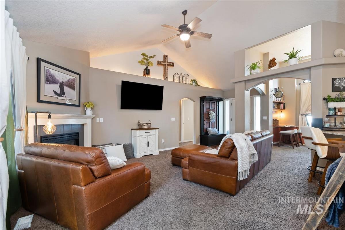 7519 Edgebrook Property Photo 18