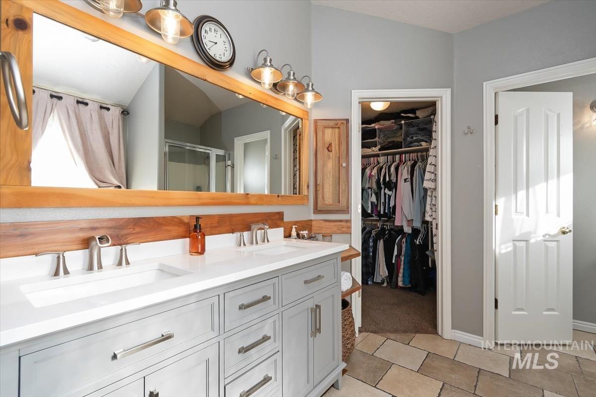 7519 Edgebrook Property Photo 27