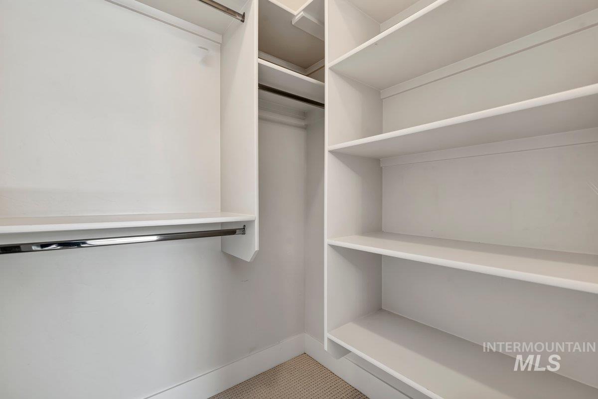 1208 E E Spinnaker Lane Property Photo 37
