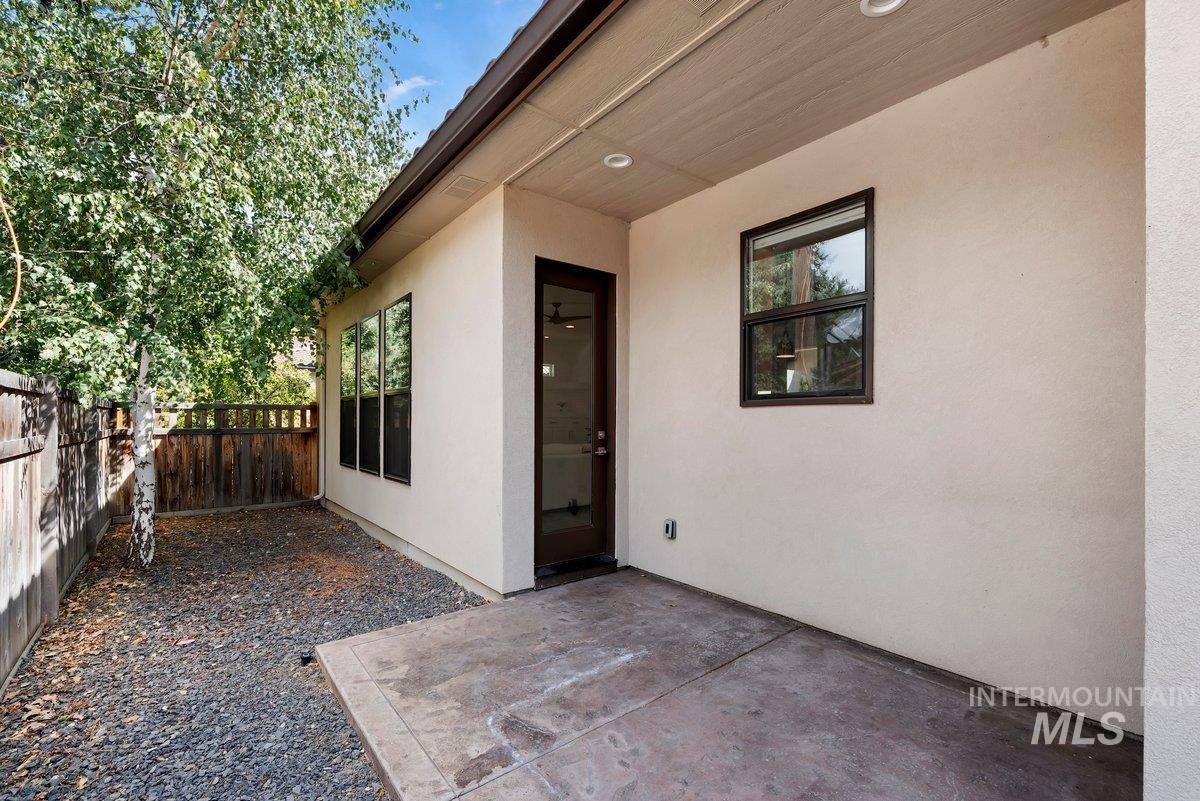 1208 E E Spinnaker Lane Property Photo 45