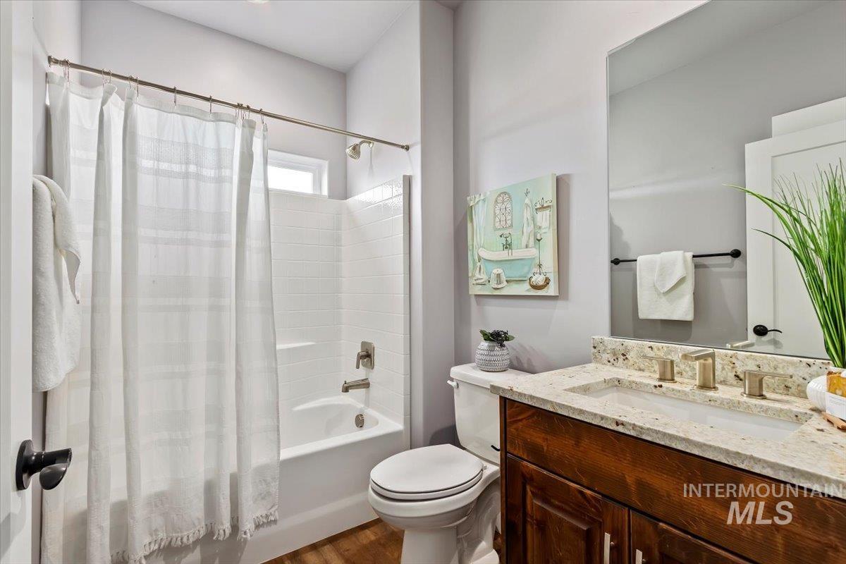 377 Skyline Dr Property Photo 30