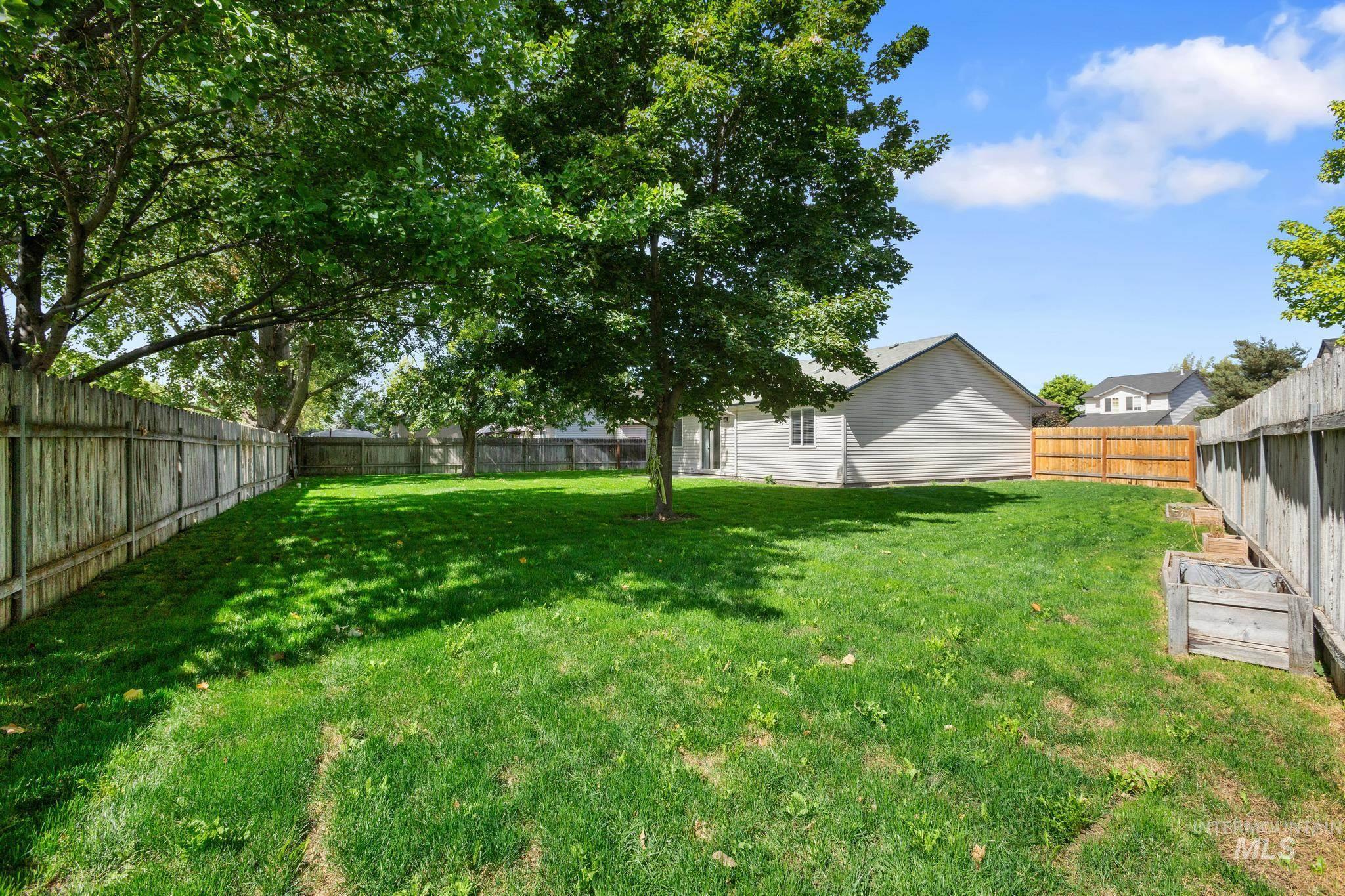 7801 E Mountain Oak Dr Property Photo 25