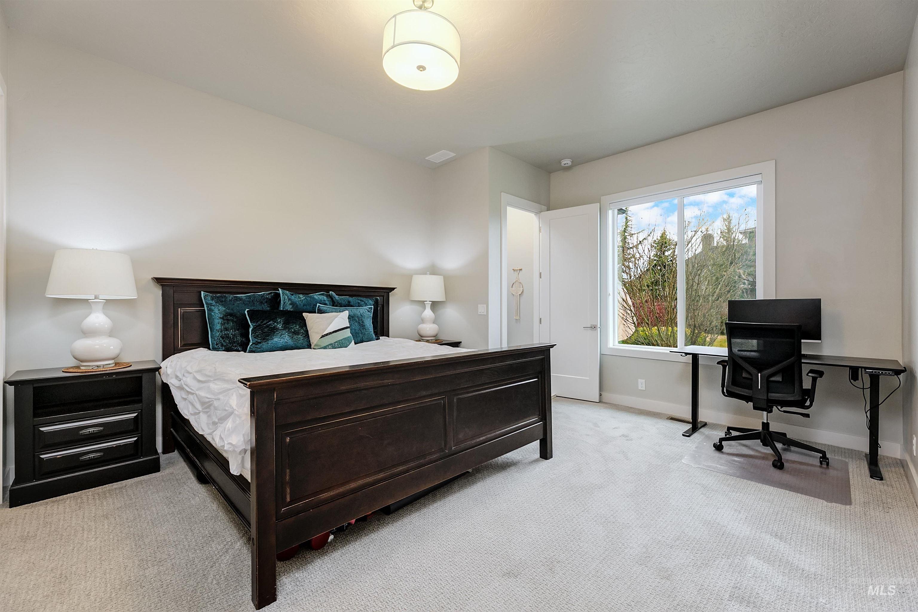 7095 N Tree Haven Pl Property Photo 23
